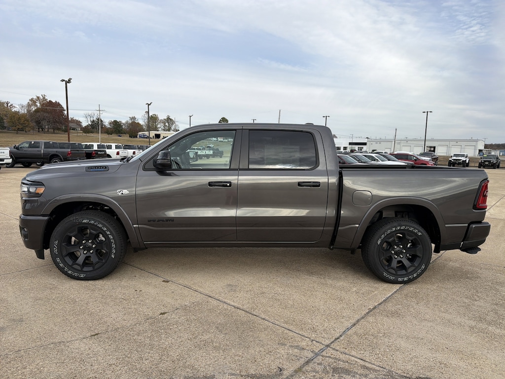 New 2026 Ram 1500 BIG HORN CREW CAB 4X4 5'7 BOX Pickup