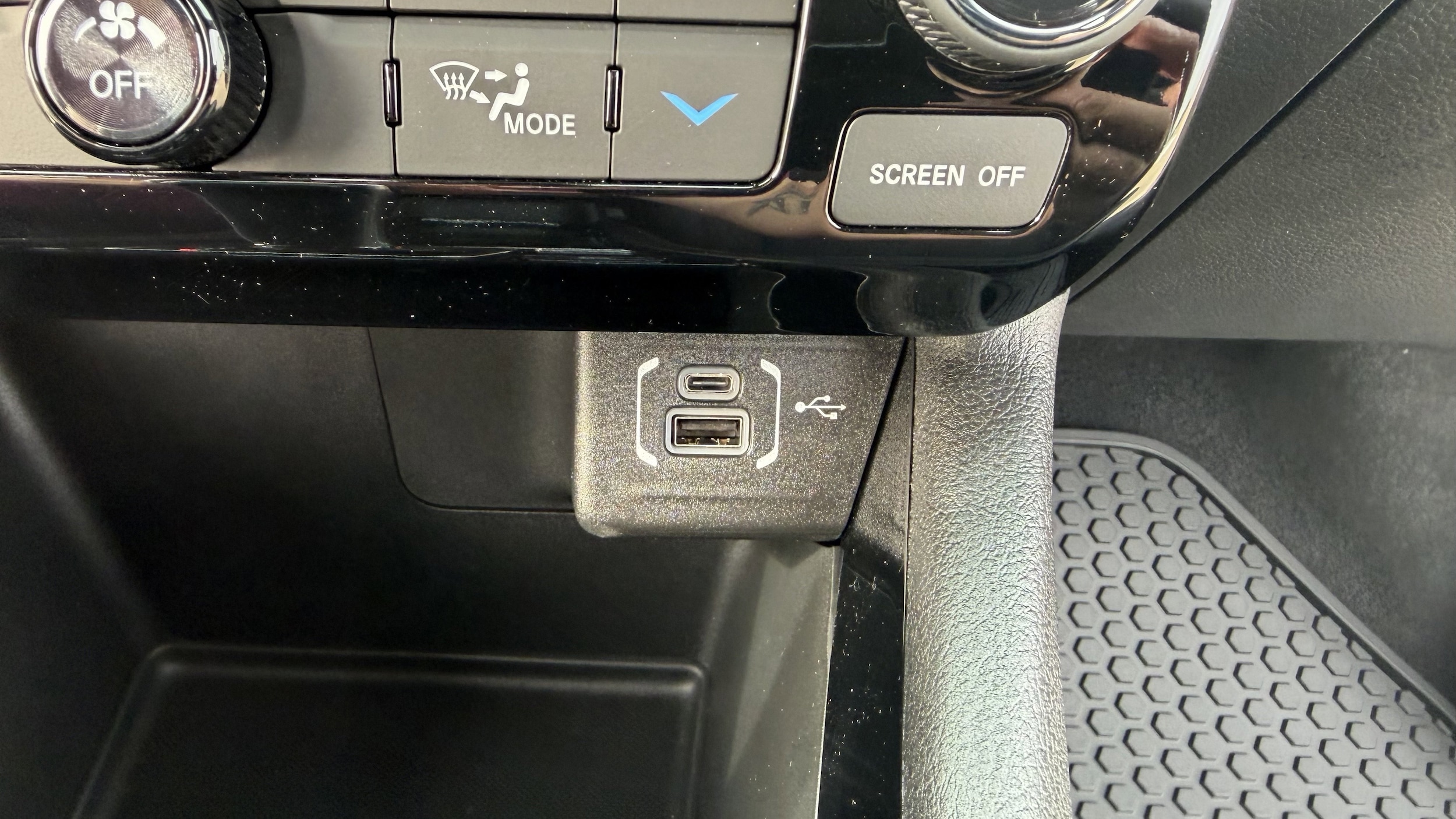 2026 Jeep Compass Trailhawk - Photo 27