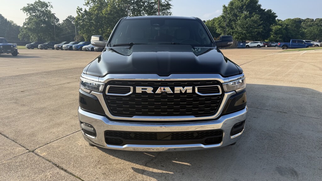 New 2026 Ram 1500 BIG HORN CREW CAB 4X4 5'7 BOX Pickup