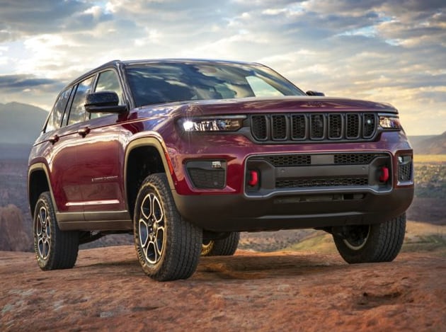  Maroon Jeep Grand Cherokee