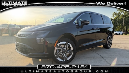 2027 Chrysler Pacifica LIMITED Passenger Van