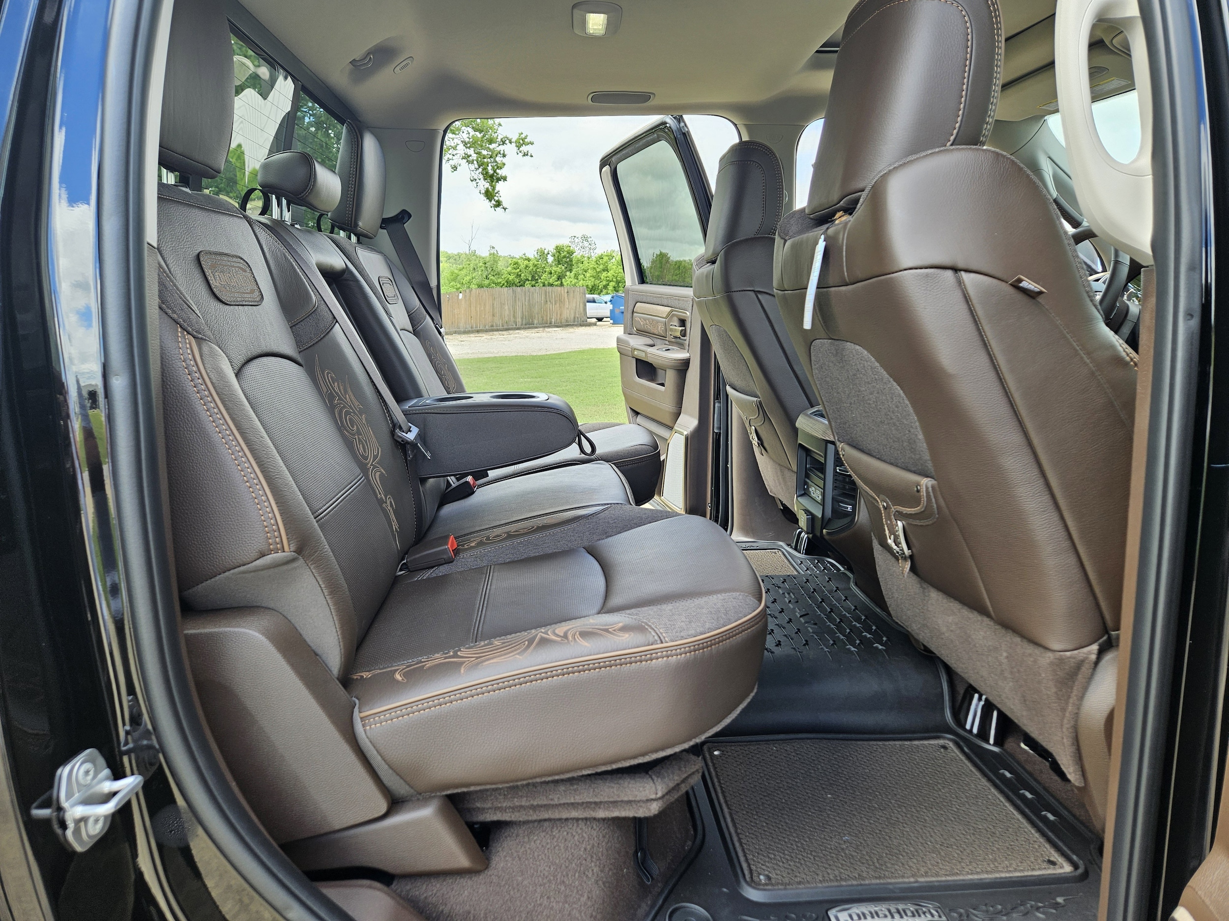 2025 RAM 2500 Limited - Photo 19