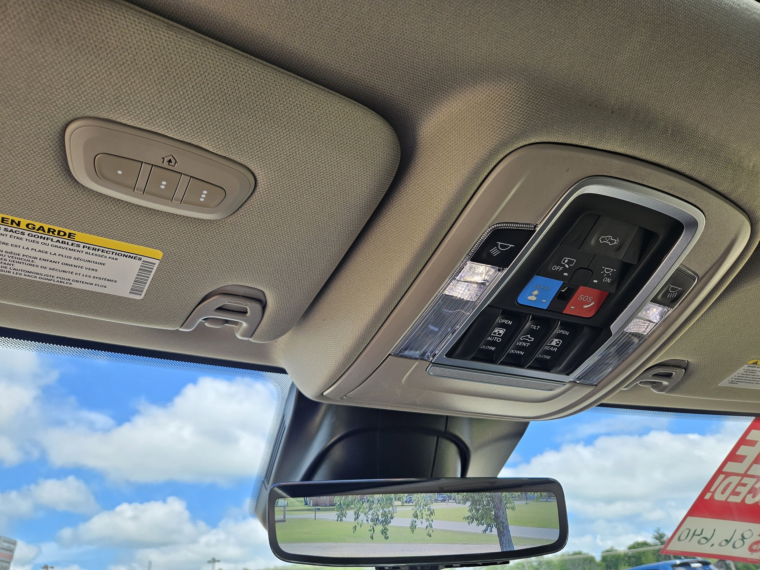 2025 RAM 2500 Limited - Photo 31