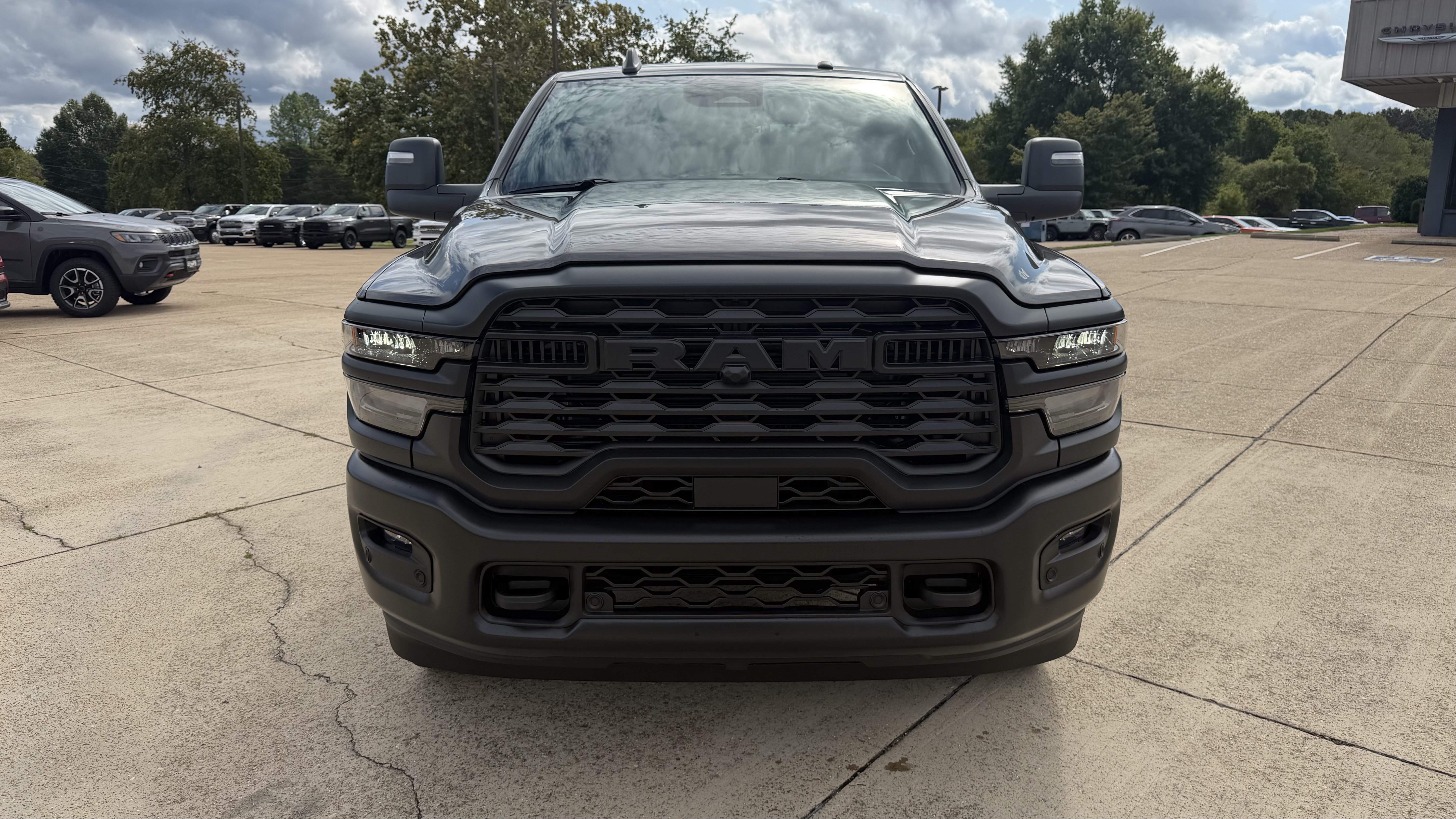 New 2027 Ram 2500 TRADESMAN CREW CAB 4X4 6'4 BOX Pickup