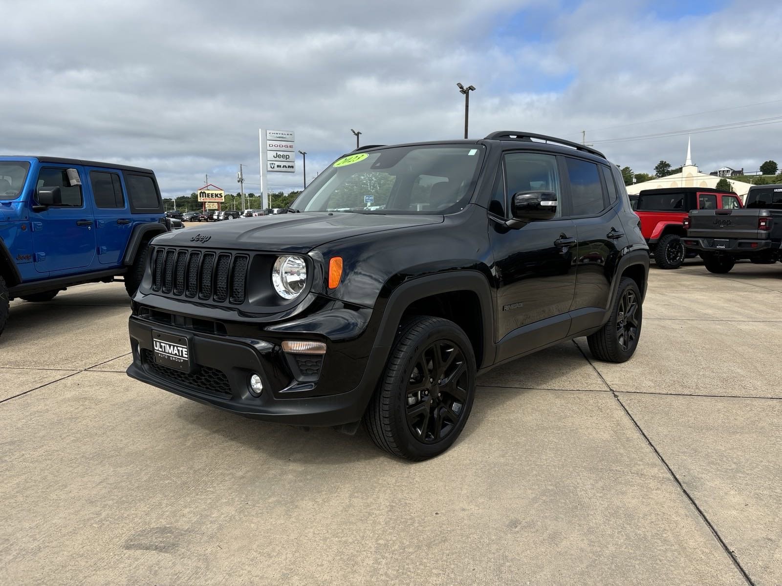 Used 2023 Jeep Renegade Altitude with VIN ZACNJDE14PPP40146 for sale in Mountain Home, AR