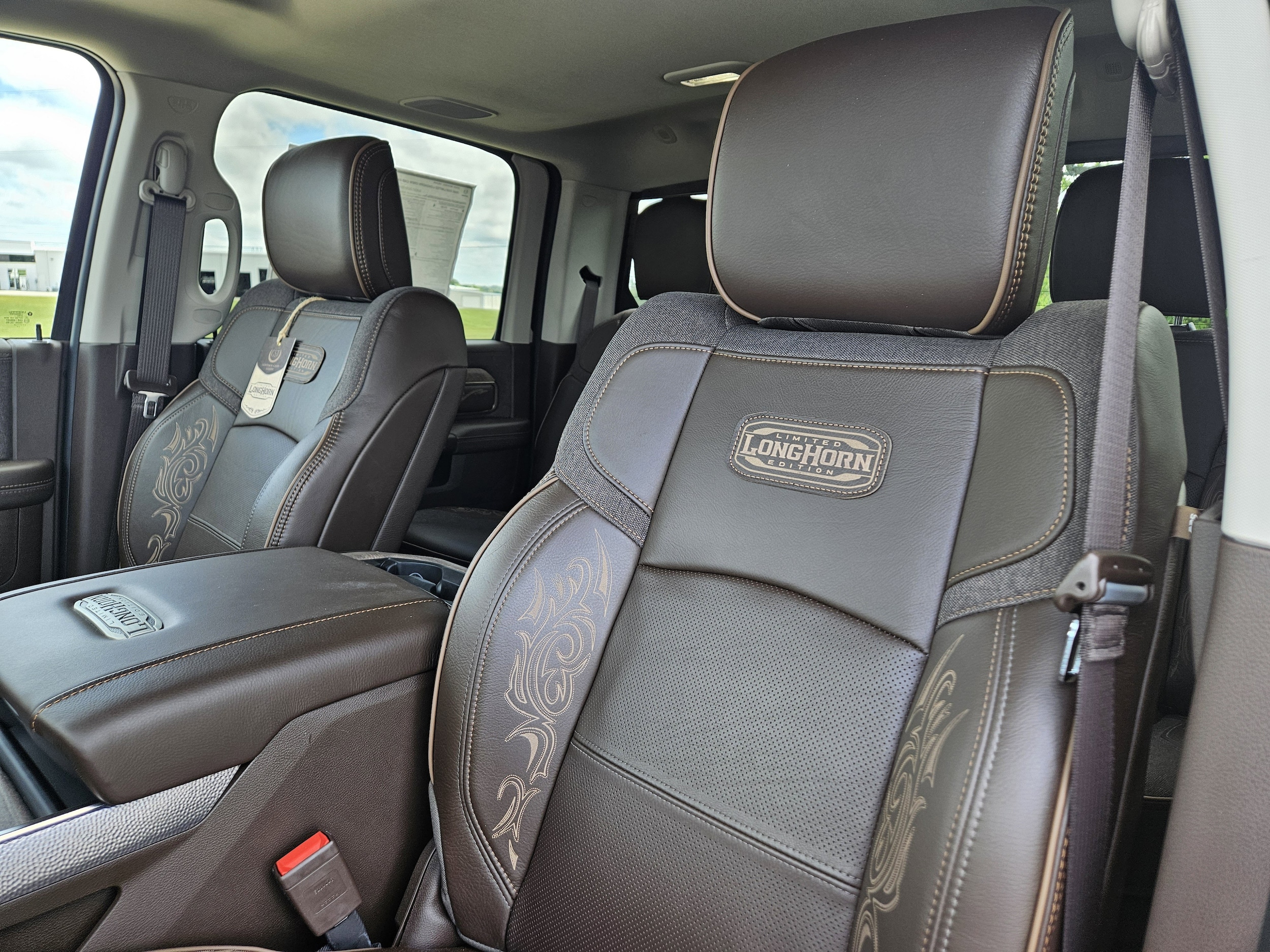 2025 RAM 2500 Limited - Photo 17