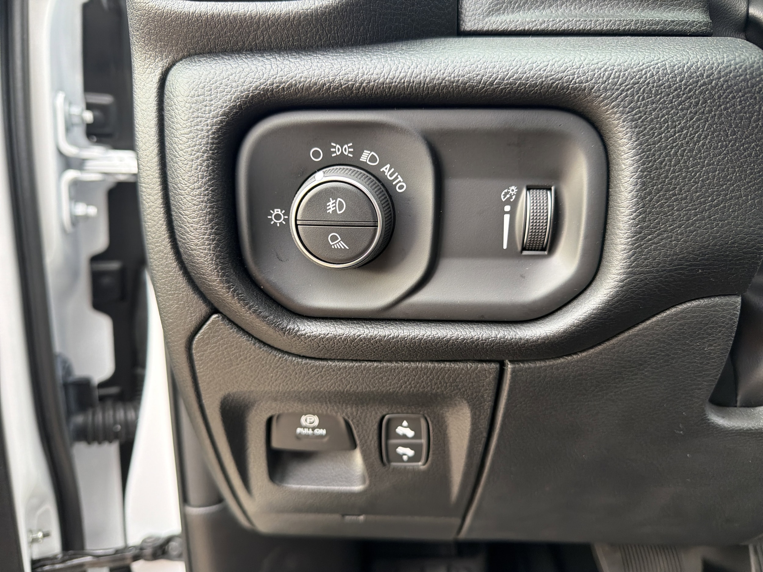 2026 RAM 1500 Big Horn/Lone Star - Photo 15
