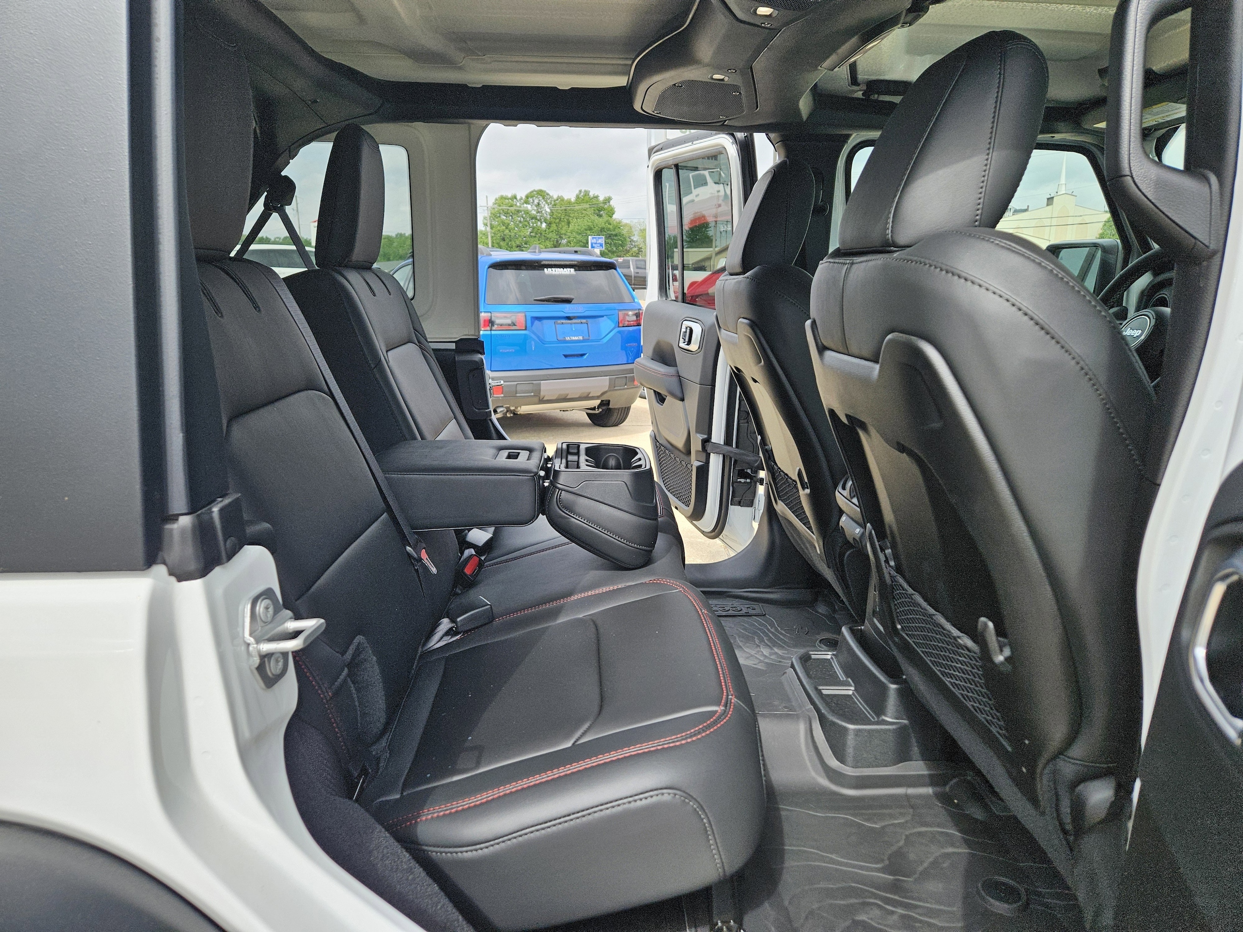 2025 Jeep Wrangler 4-Door Rubicon - Photo 18