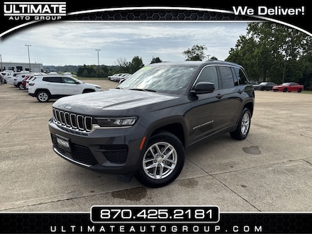 2023 Jeep Grand Cherokee Laredo SUV