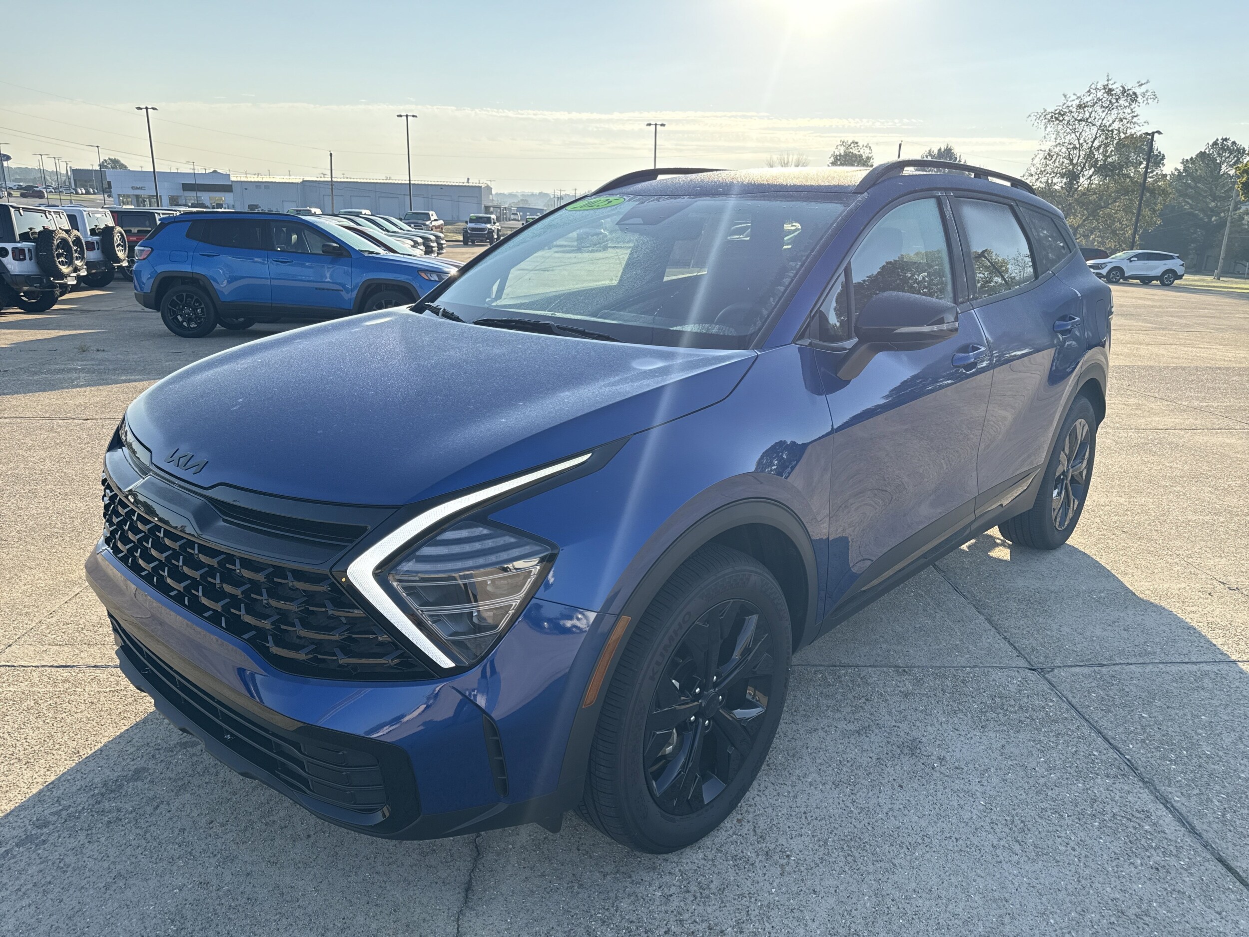 2025 Kia Sportage X-Line photo 2