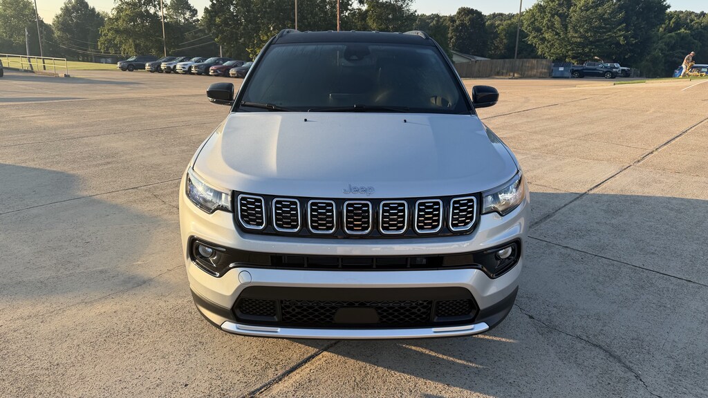 New 2026 Jeep Compass LIMITED 4X4 Sport Utility