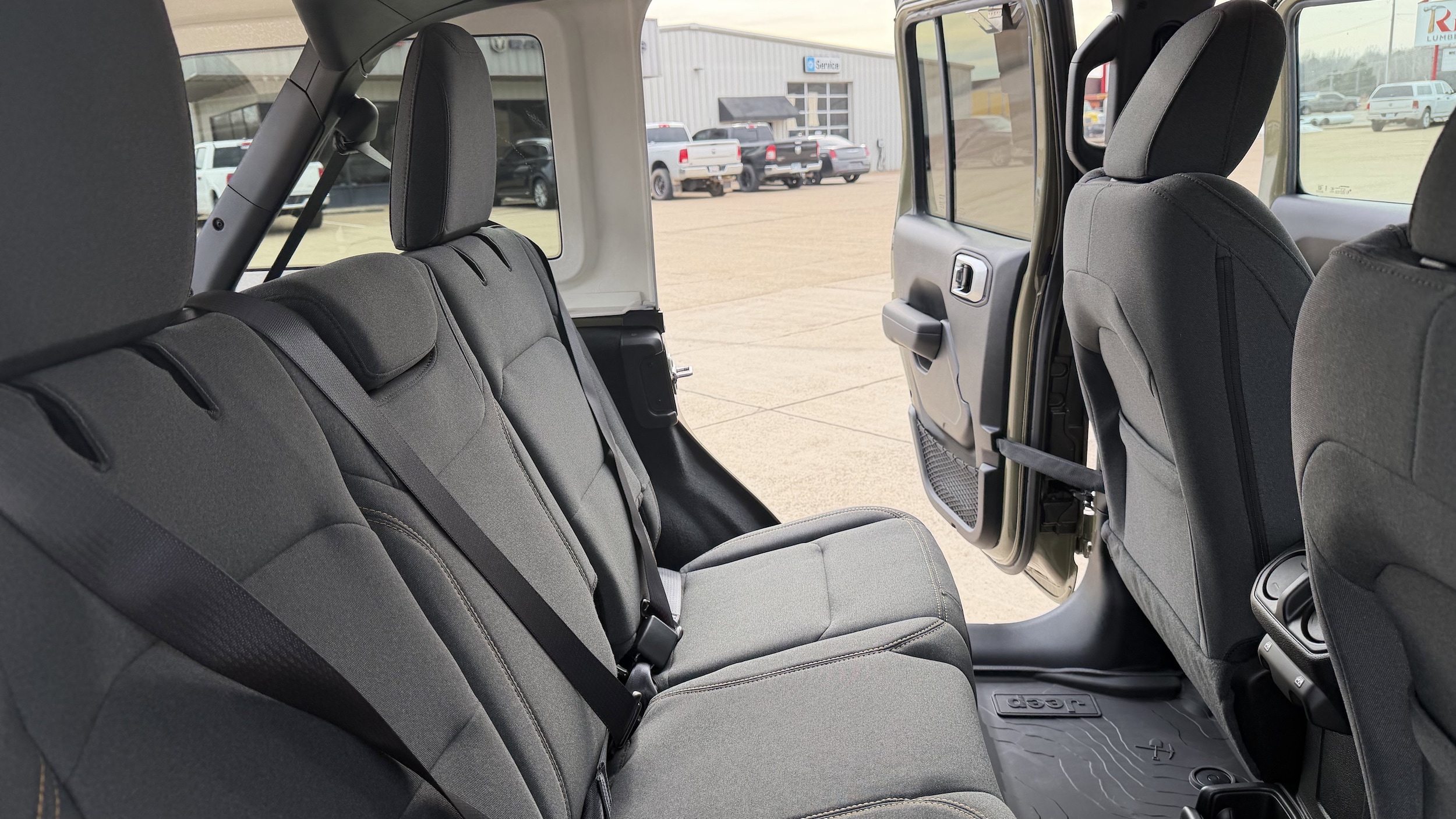 2026 Jeep Wrangler 4-Door Sport - Photo 34
