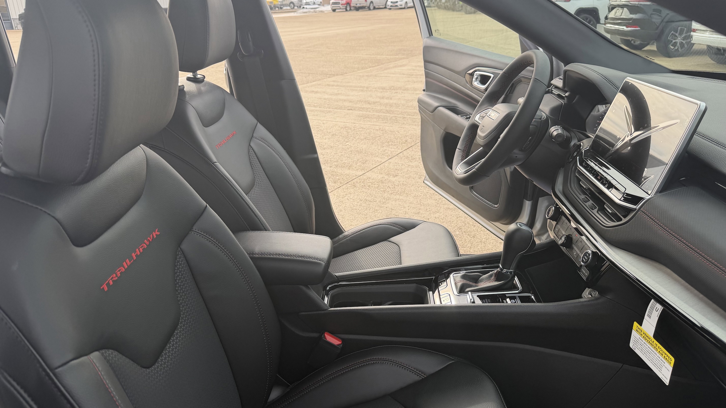 2026 Jeep Compass Trailhawk - Photo 32