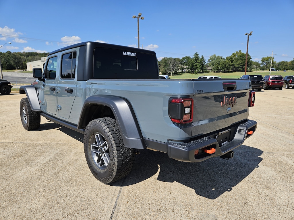 Used 2026 Jeep Gladiator Mojave Truck Crew Cab