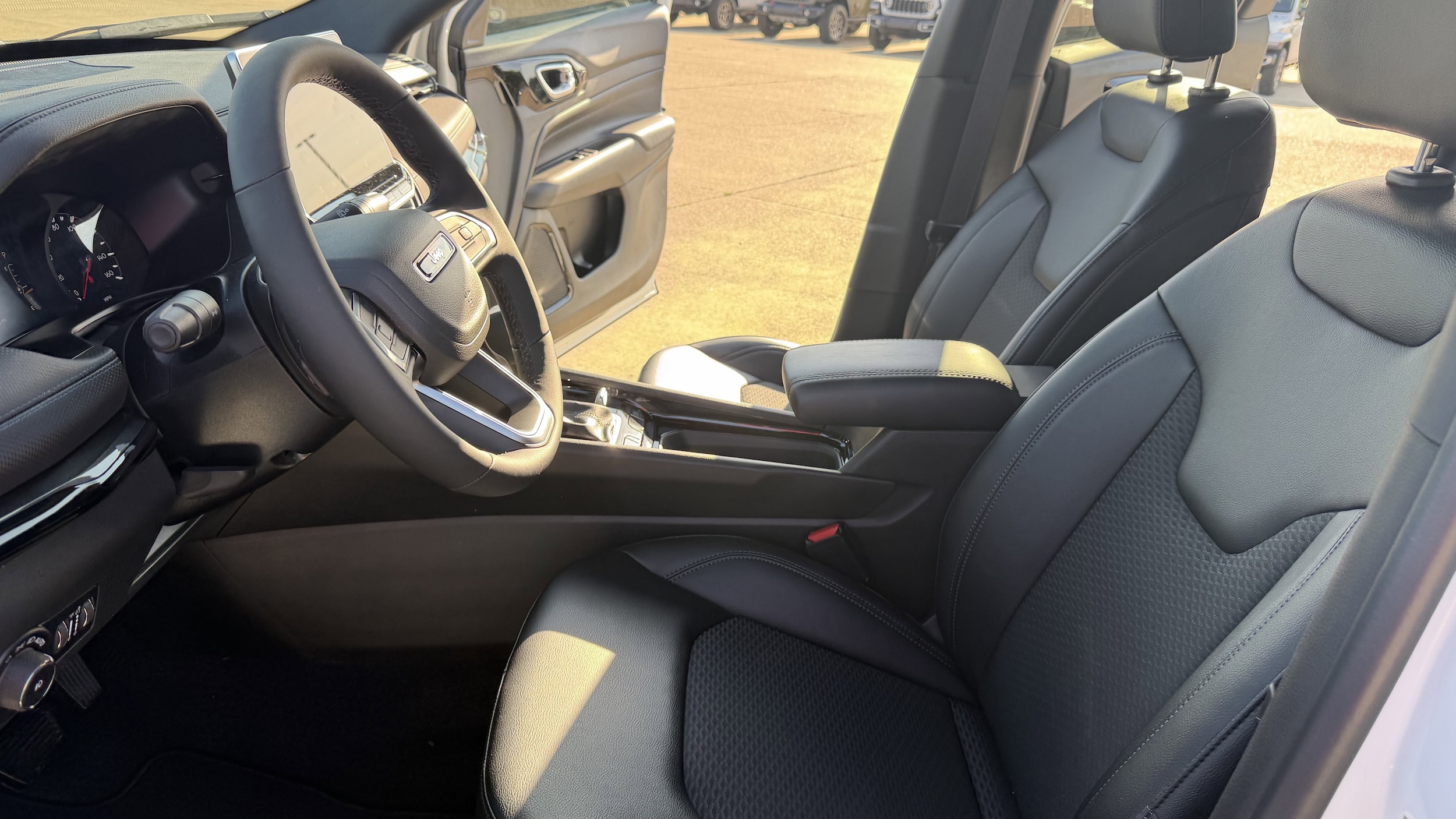 2026 Jeep Compass Altitude - Photo 13