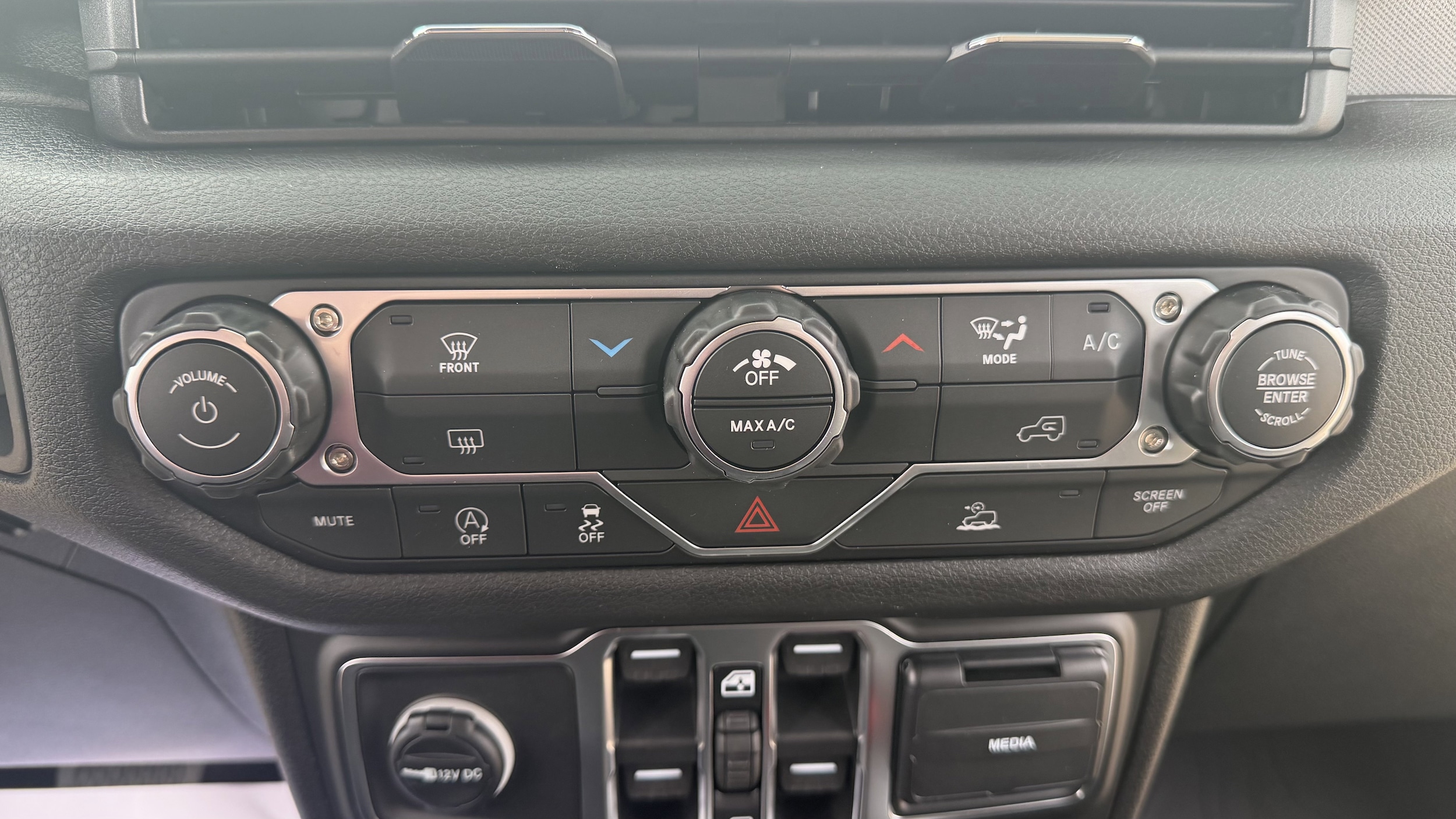 2026 Jeep Gladiator Sport - Photo 23