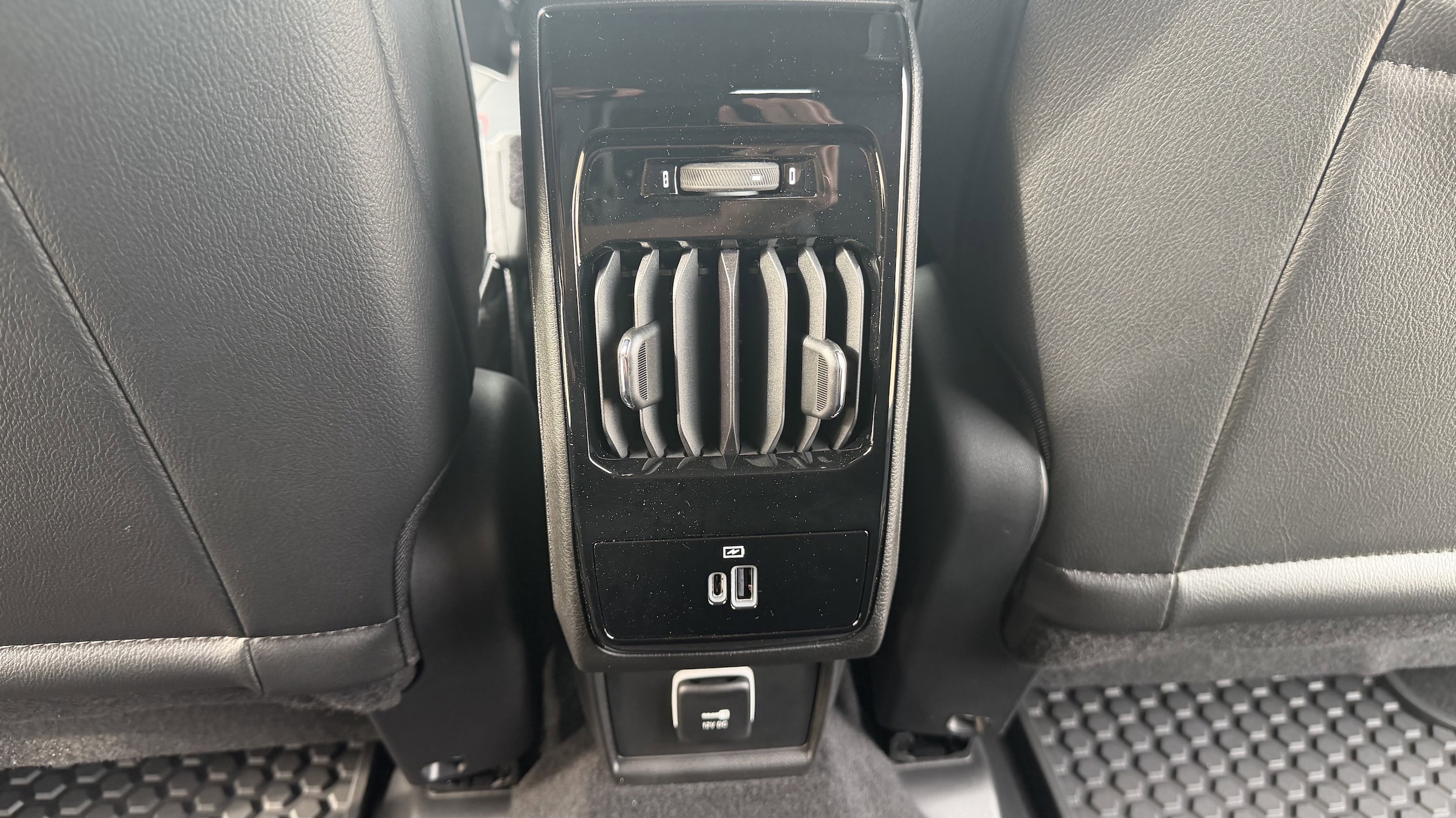 2026 Jeep Compass Trailhawk - Photo 36