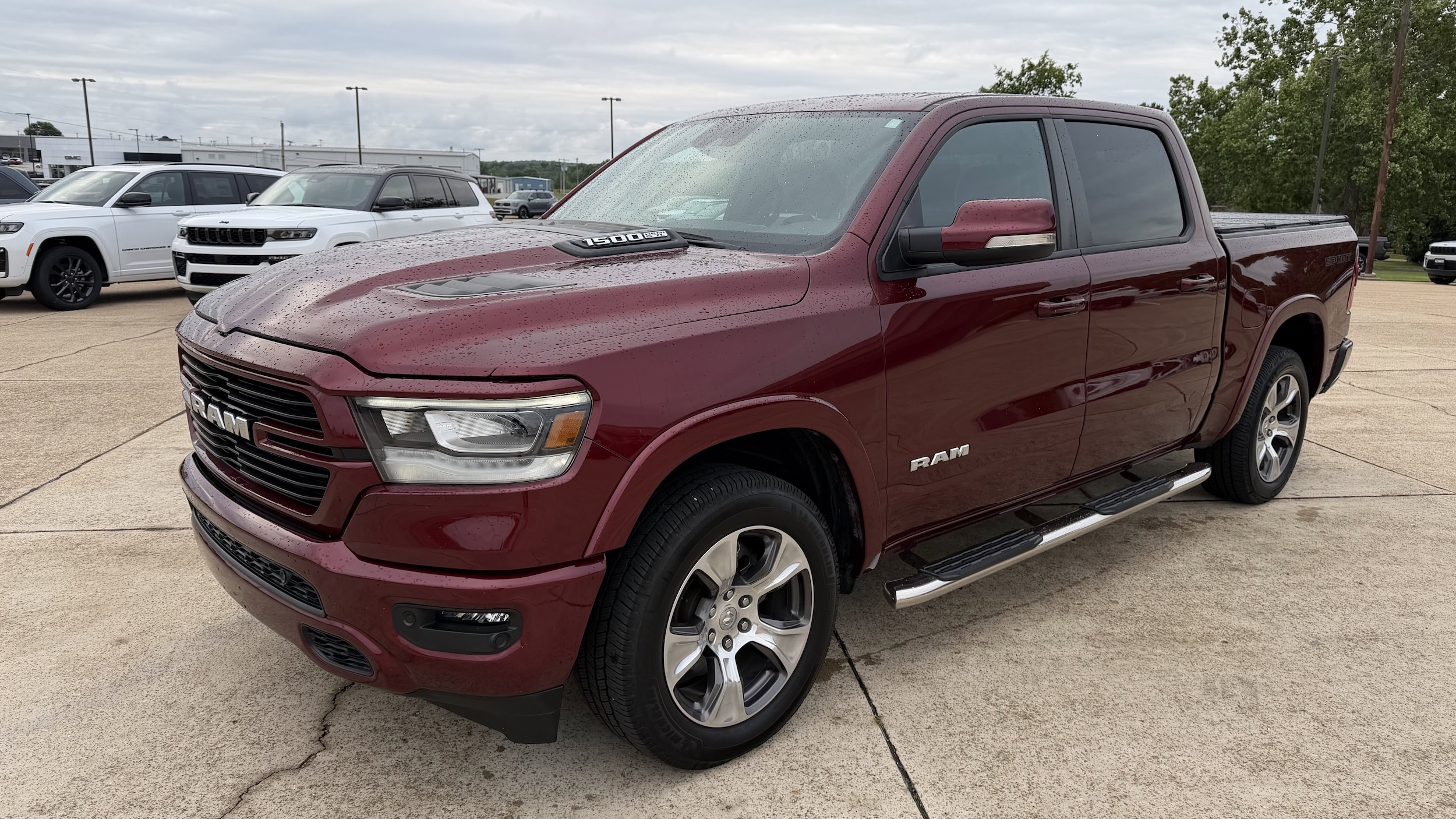 Vehicle Image 2