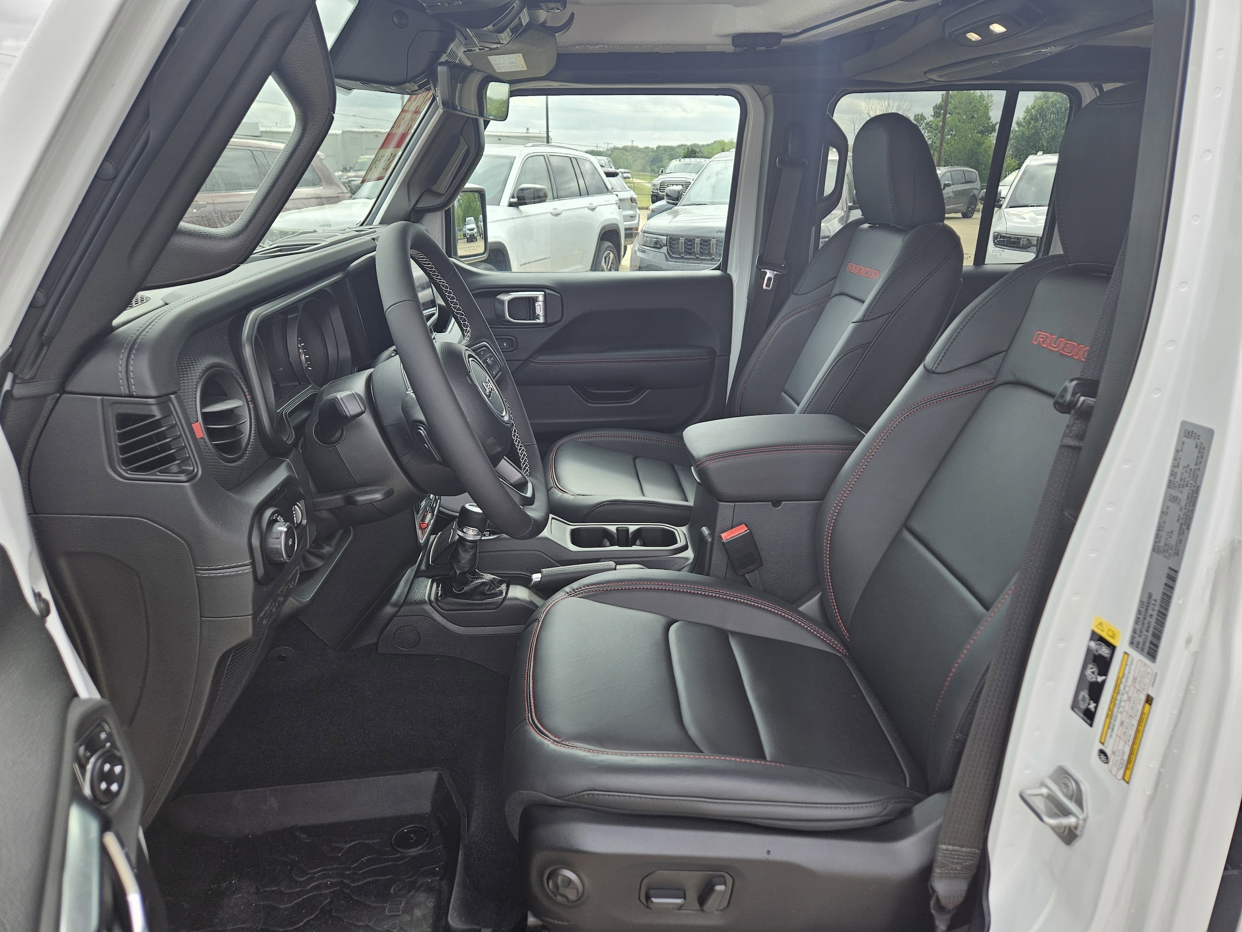 2025 Jeep Wrangler 4-Door Rubicon - Photo 12