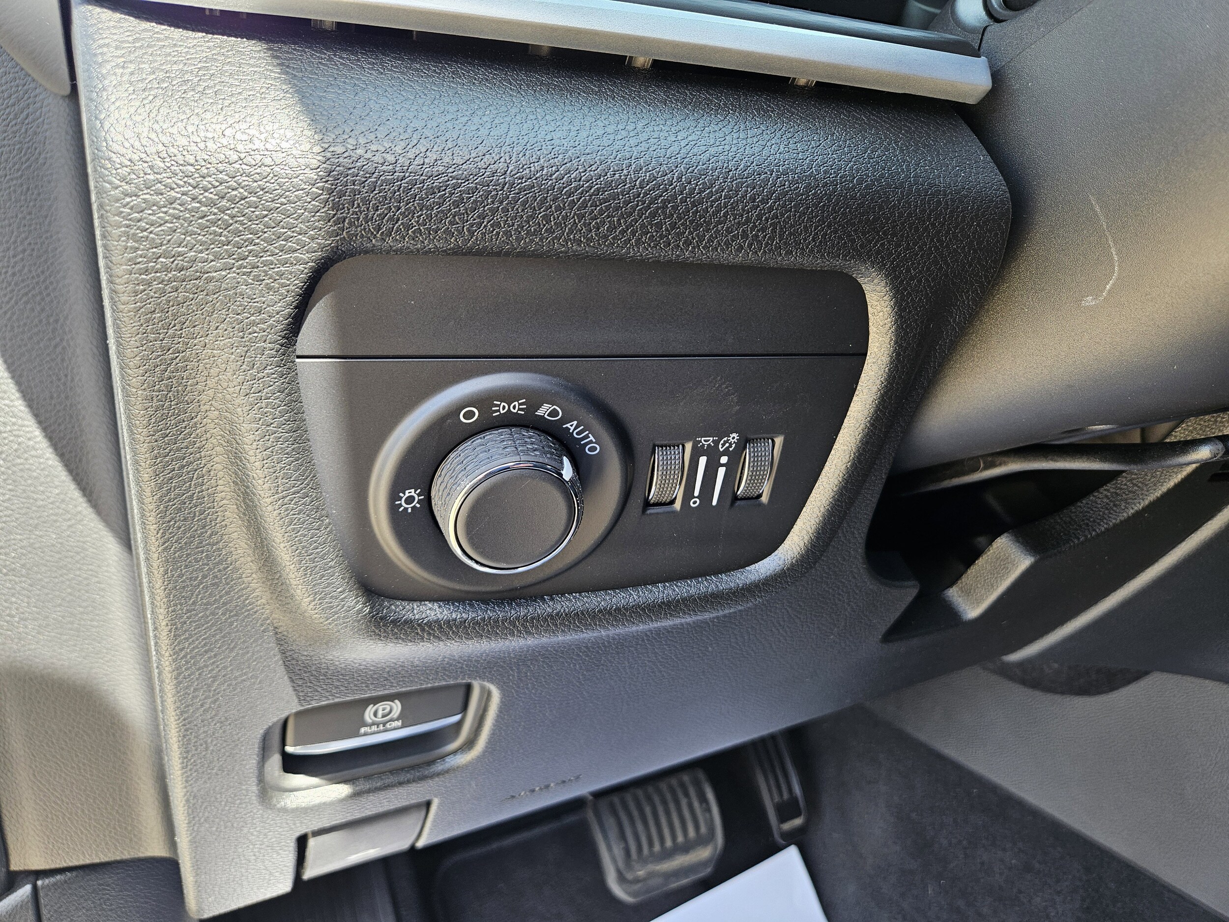 2025 Jeep Grand Cherokee Altitude - Photo 17