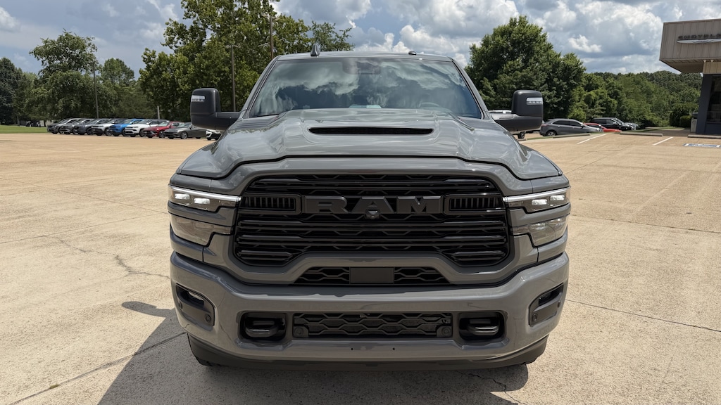 New 2026 Ram 2500 LARAMIE CREW CAB 4X4 6'4 BOX Pickup