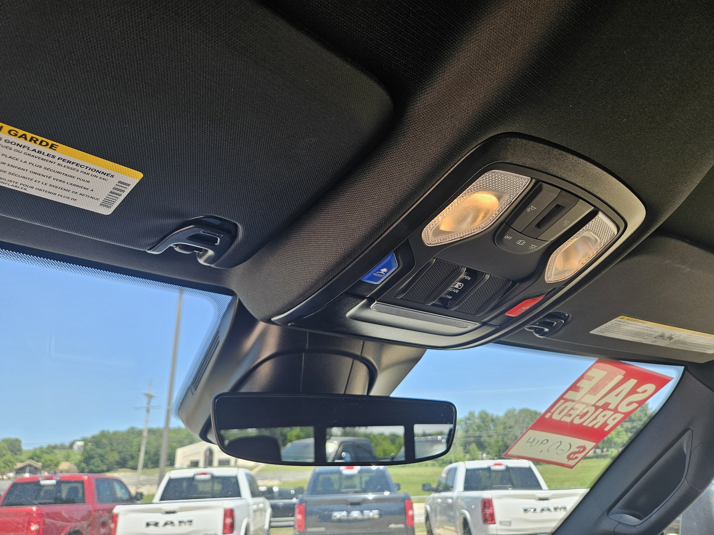 2025 RAM 2500 Tradesman - Photo 27