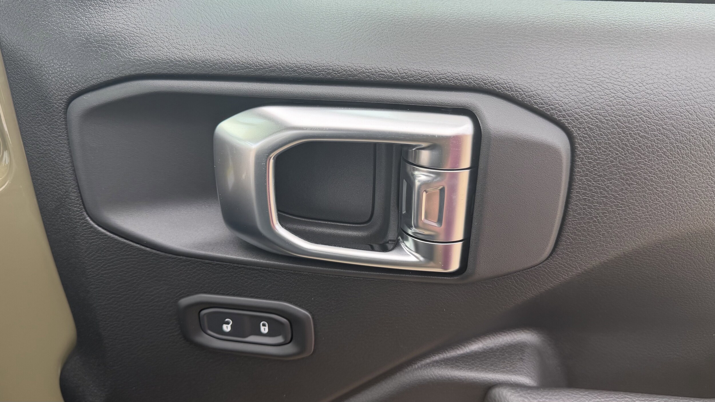 2026 Jeep Gladiator Sport - Photo 28