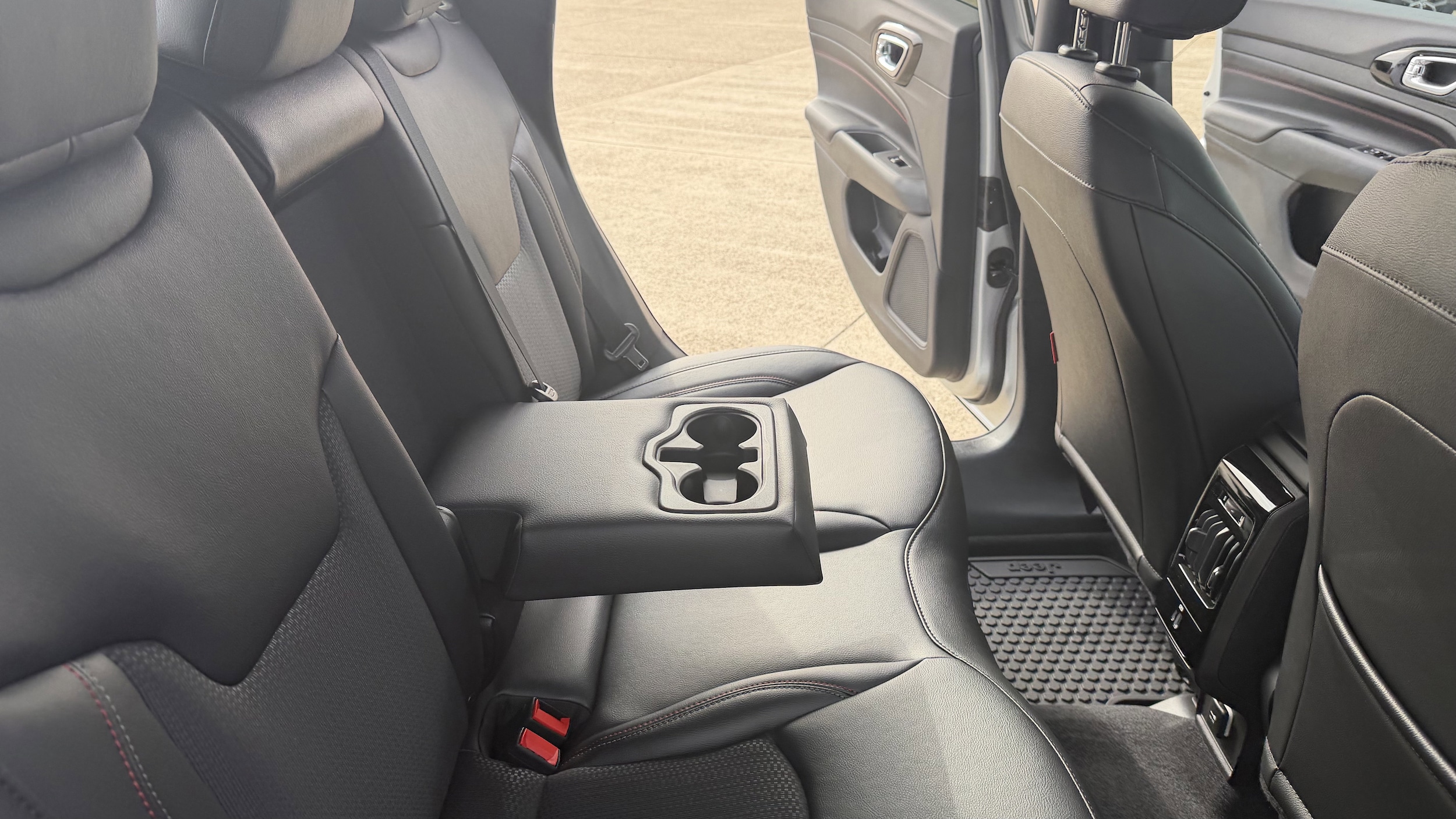 2026 Jeep Compass Trailhawk - Photo 39