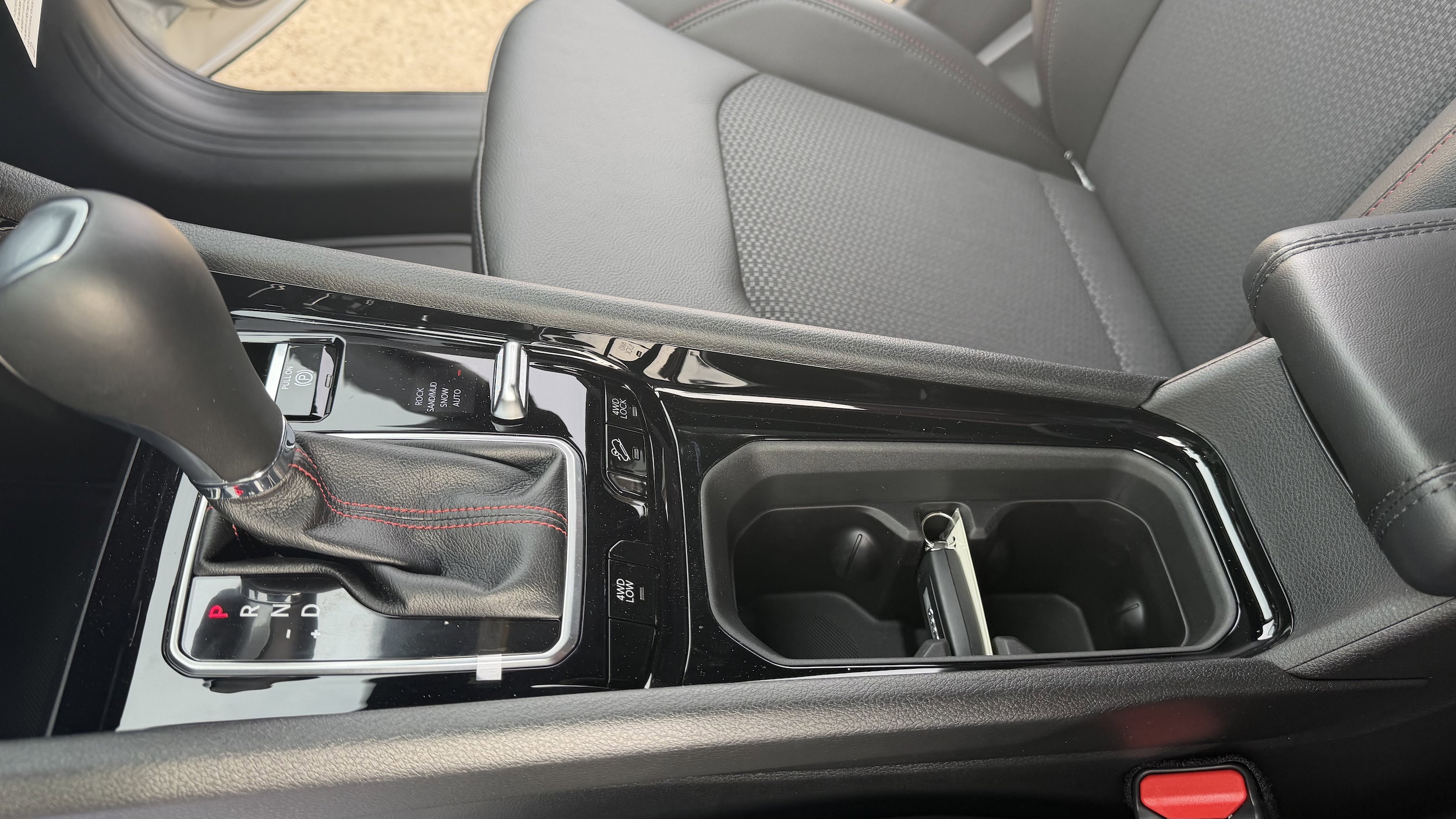 2026 Jeep Compass Trailhawk - Photo 29