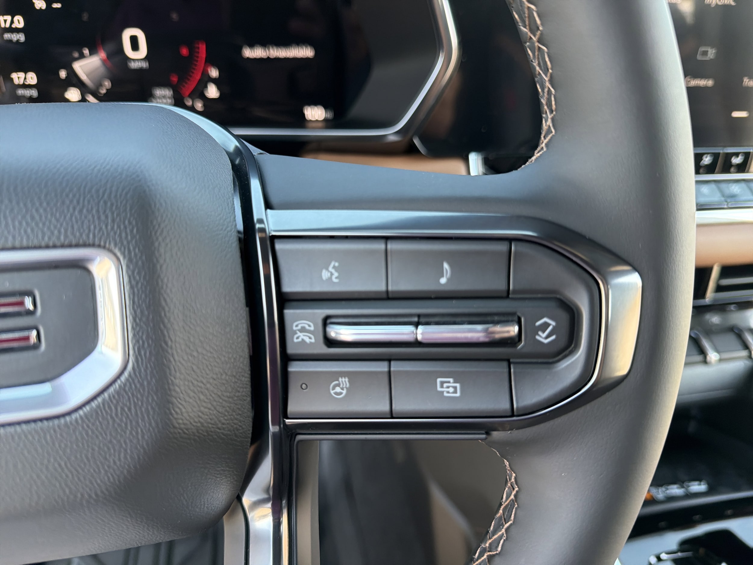 2026 GMC Canyon AT4 - Photo 23