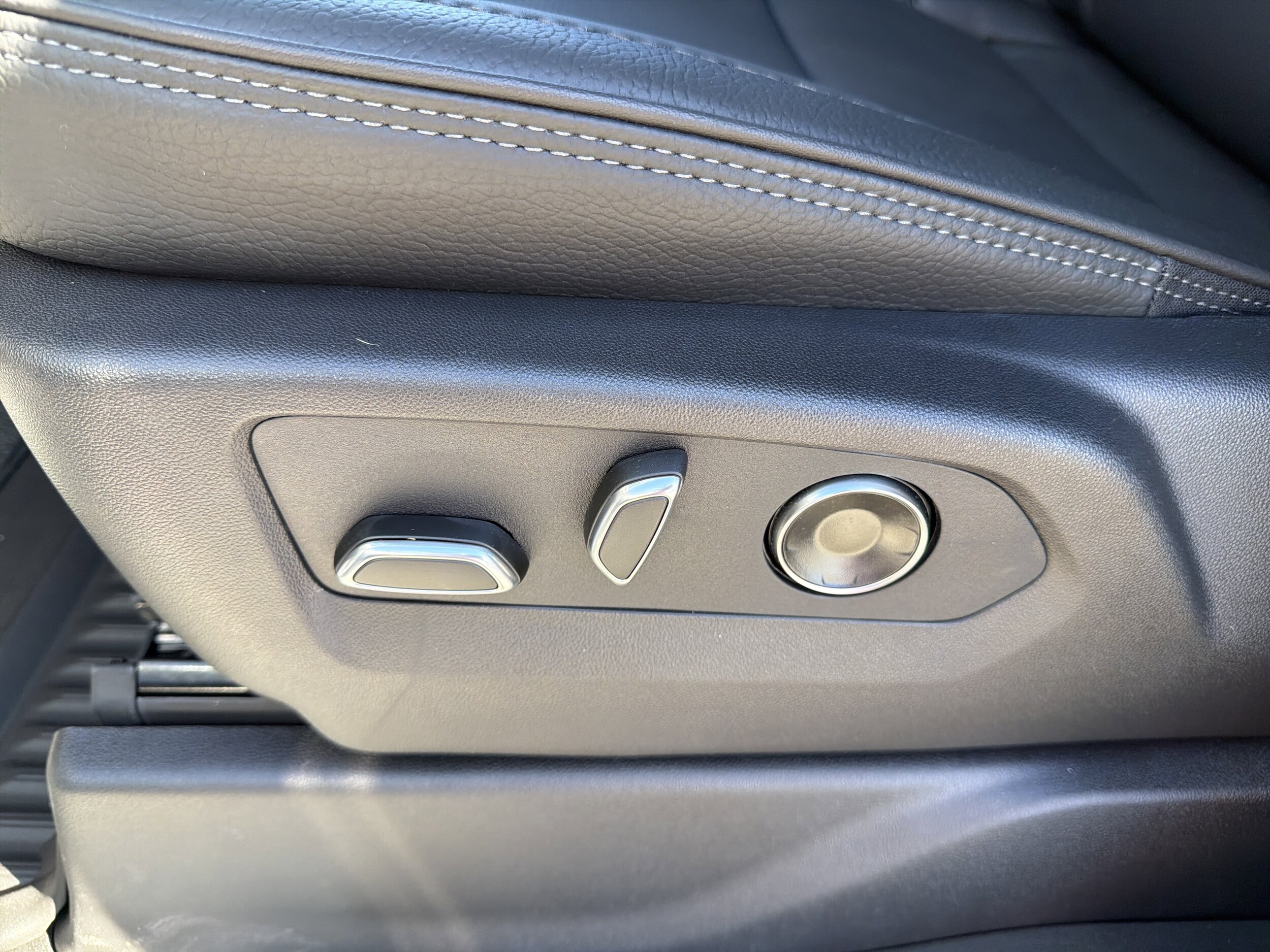 2026 GMC Sierra 2500HD Denali - Photo 25