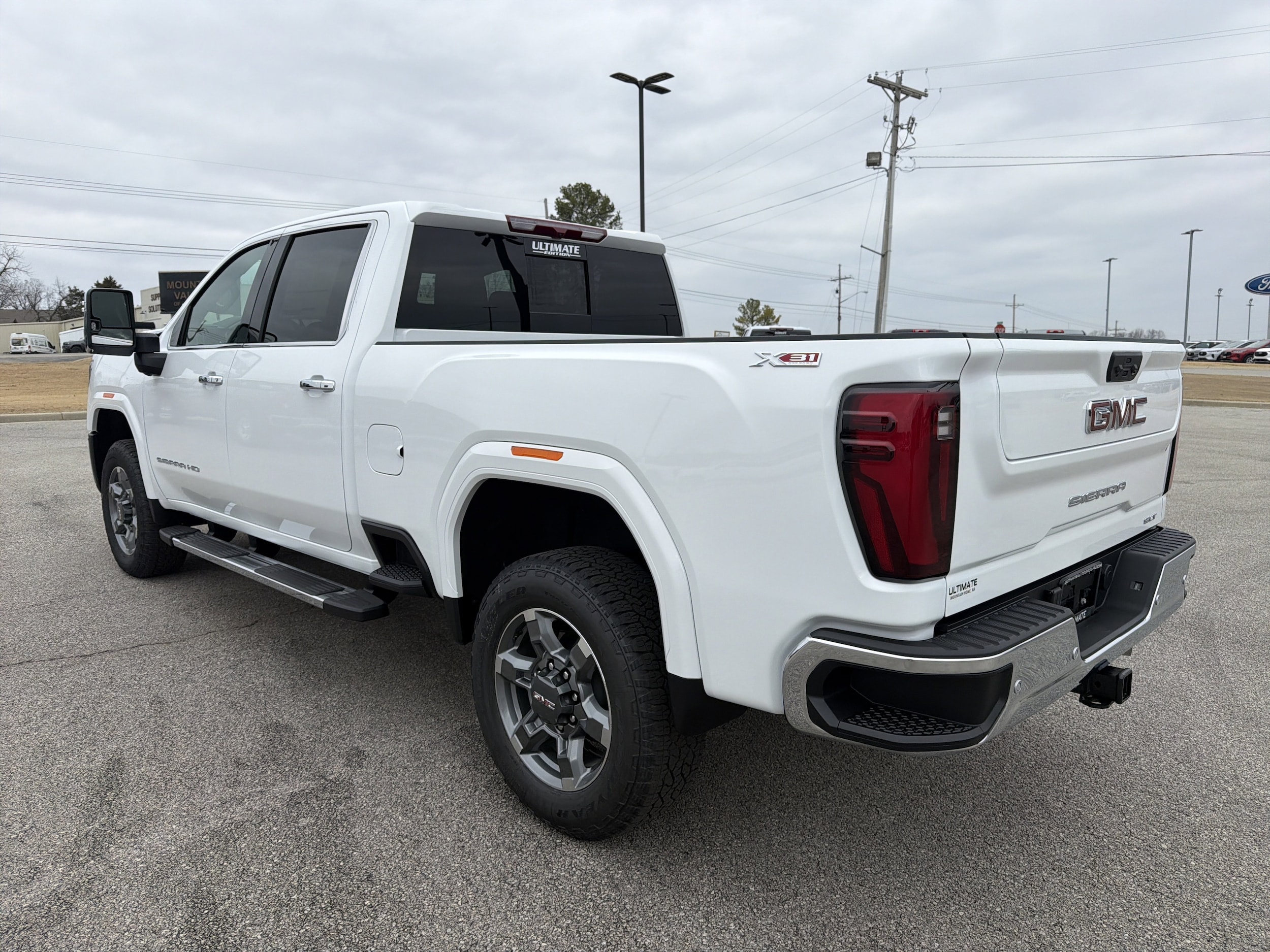 2026 GMC Sierra 2500HD SLT - Photo 6