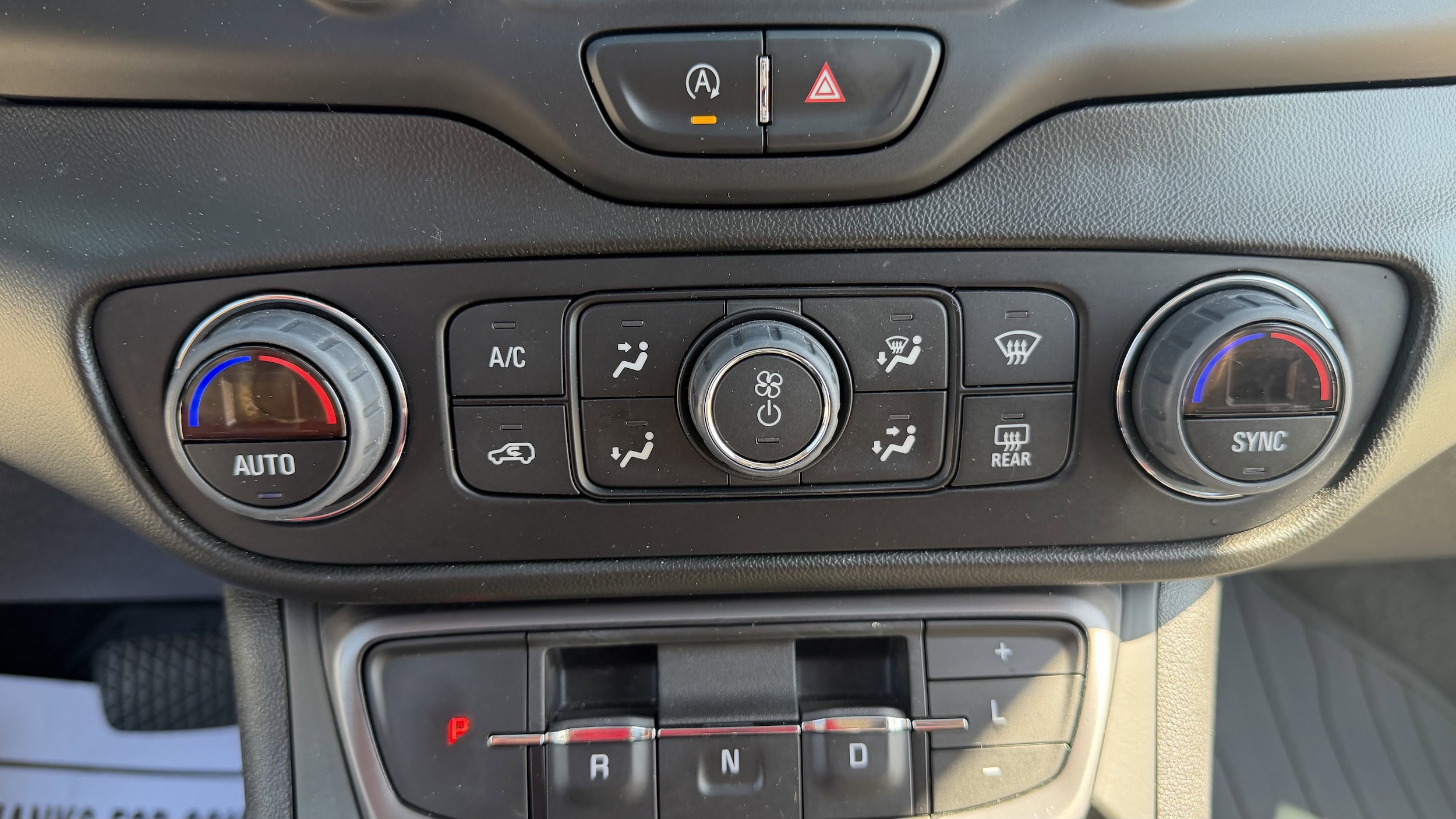 2022 GMC Terrain AT4 - Photo 25
