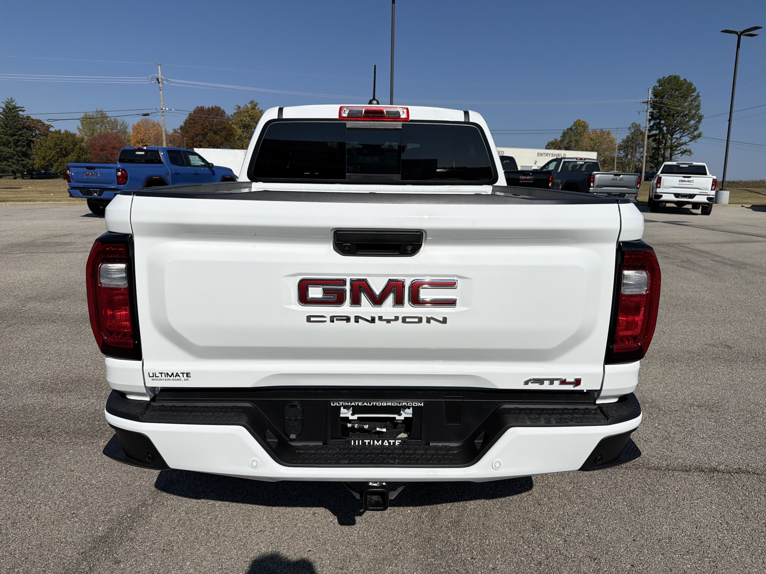 2026 GMC Canyon AT4 - Photo 7