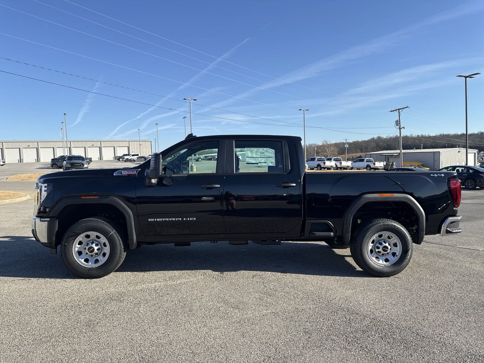 2025 Gmc Sierra 3500 HD Pro photo 4