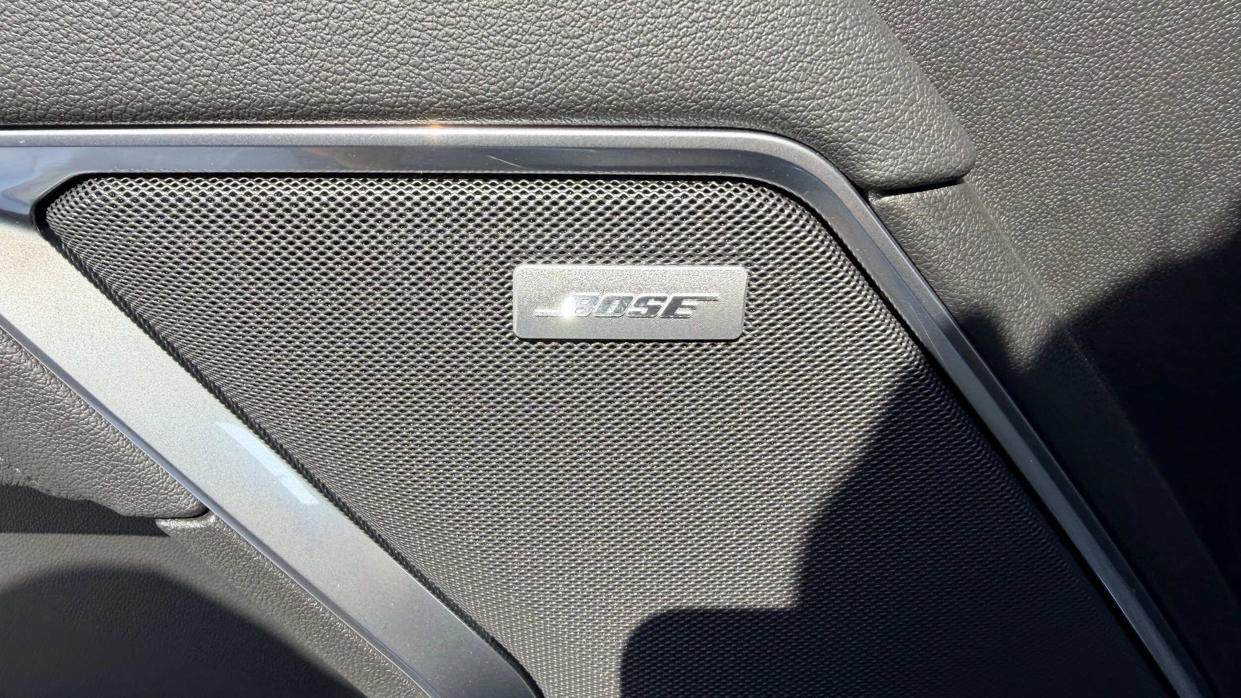 2026 GMC Sierra 1500 SLT - Photo 19