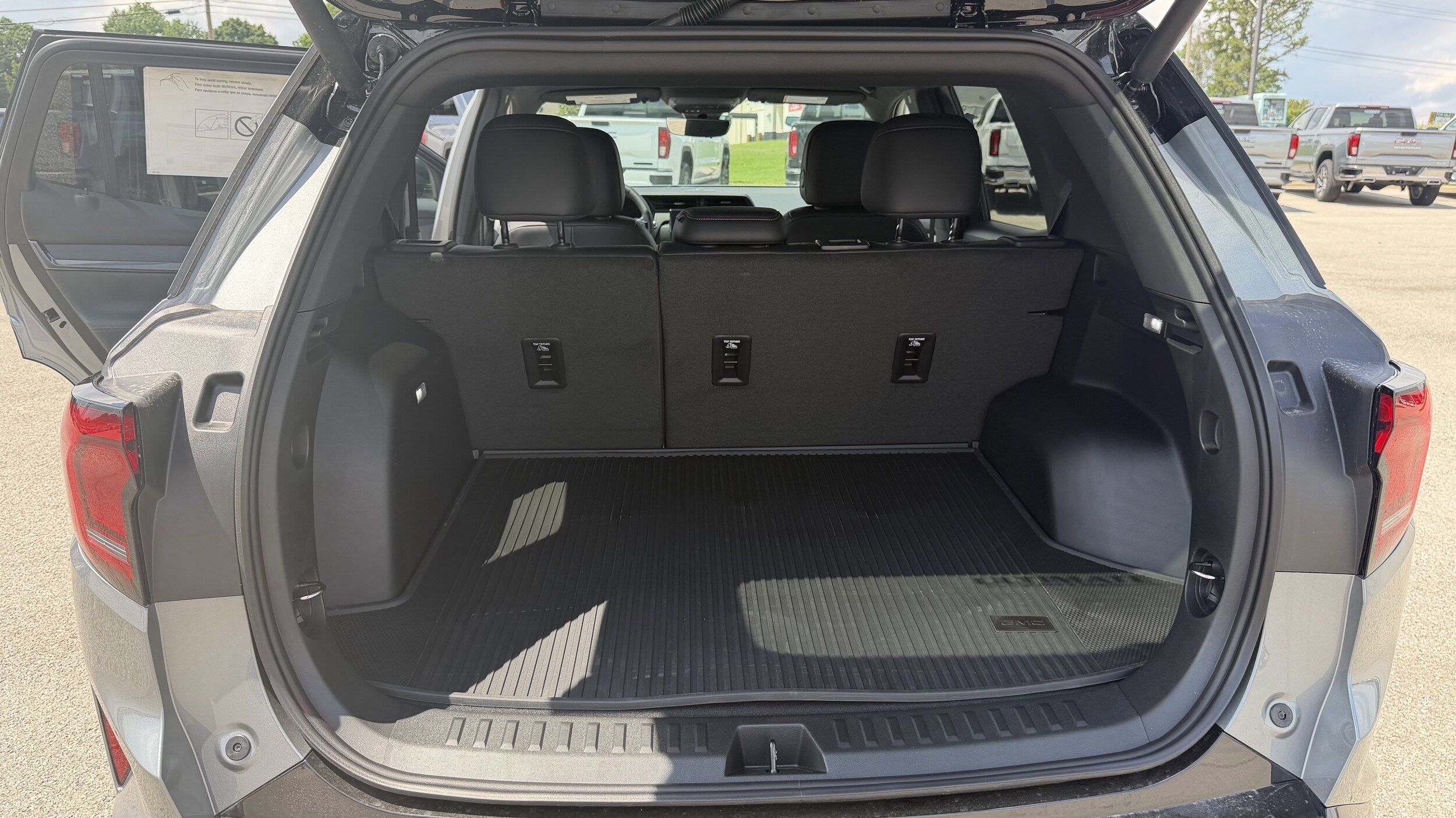 2026 GMC Terrain AT4 - Photo 37