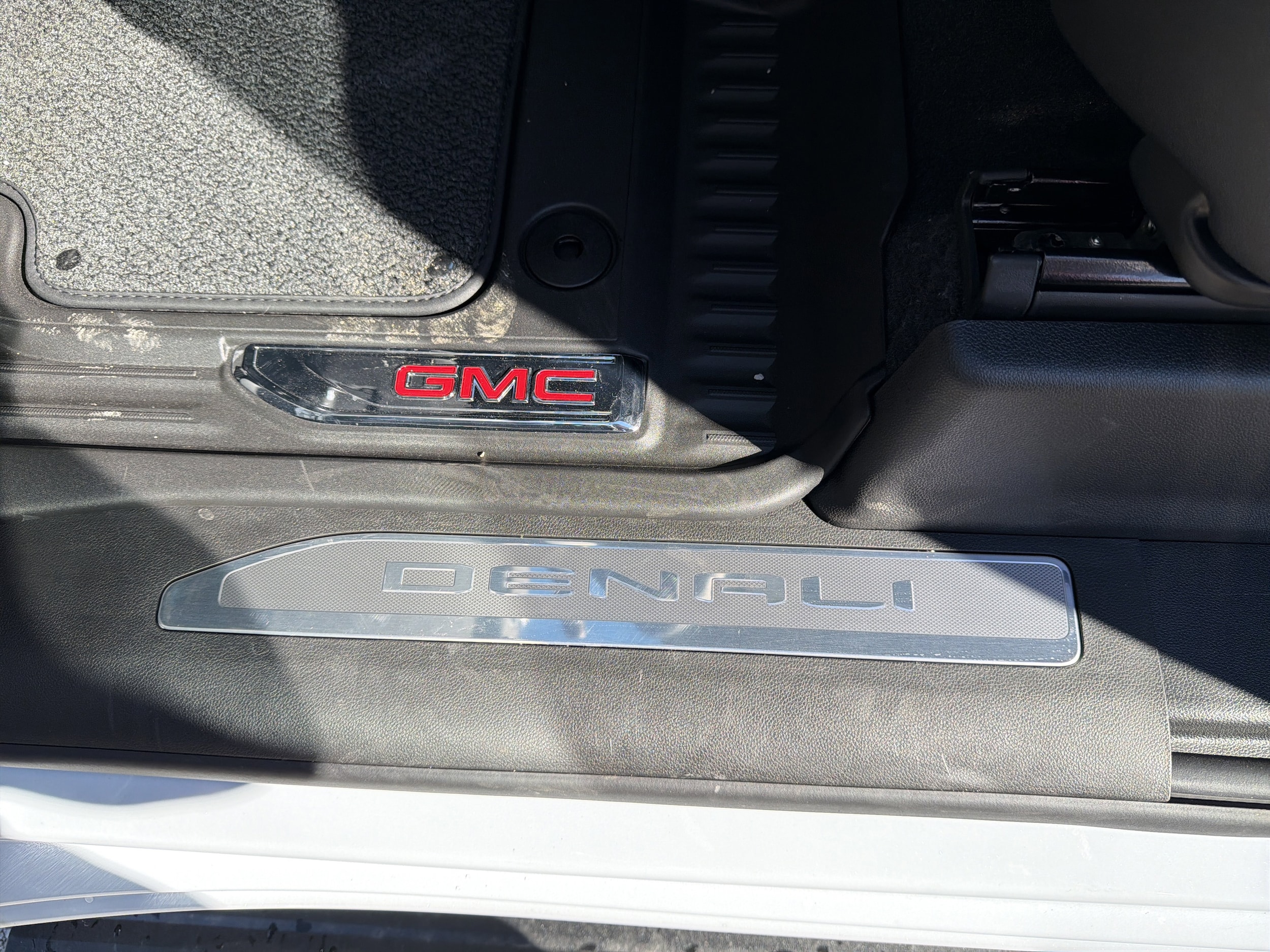 2026 GMC Sierra 2500HD Denali - Photo 24
