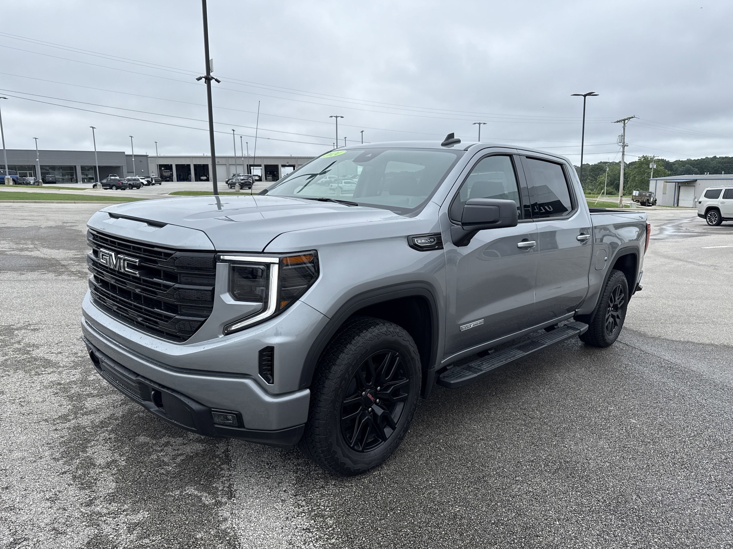 Used 2024 GMC Sierra 1500 Elevation with VIN 3GTUUCEDXRG340526 for sale in Mountain Home, AR
