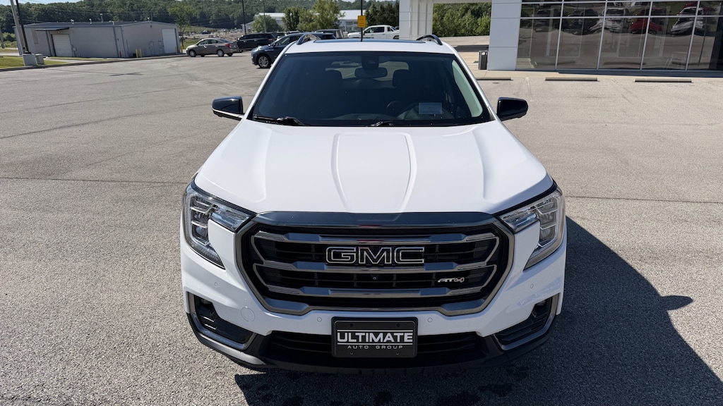 Used 2022 GMC Terrain AT4 SUV