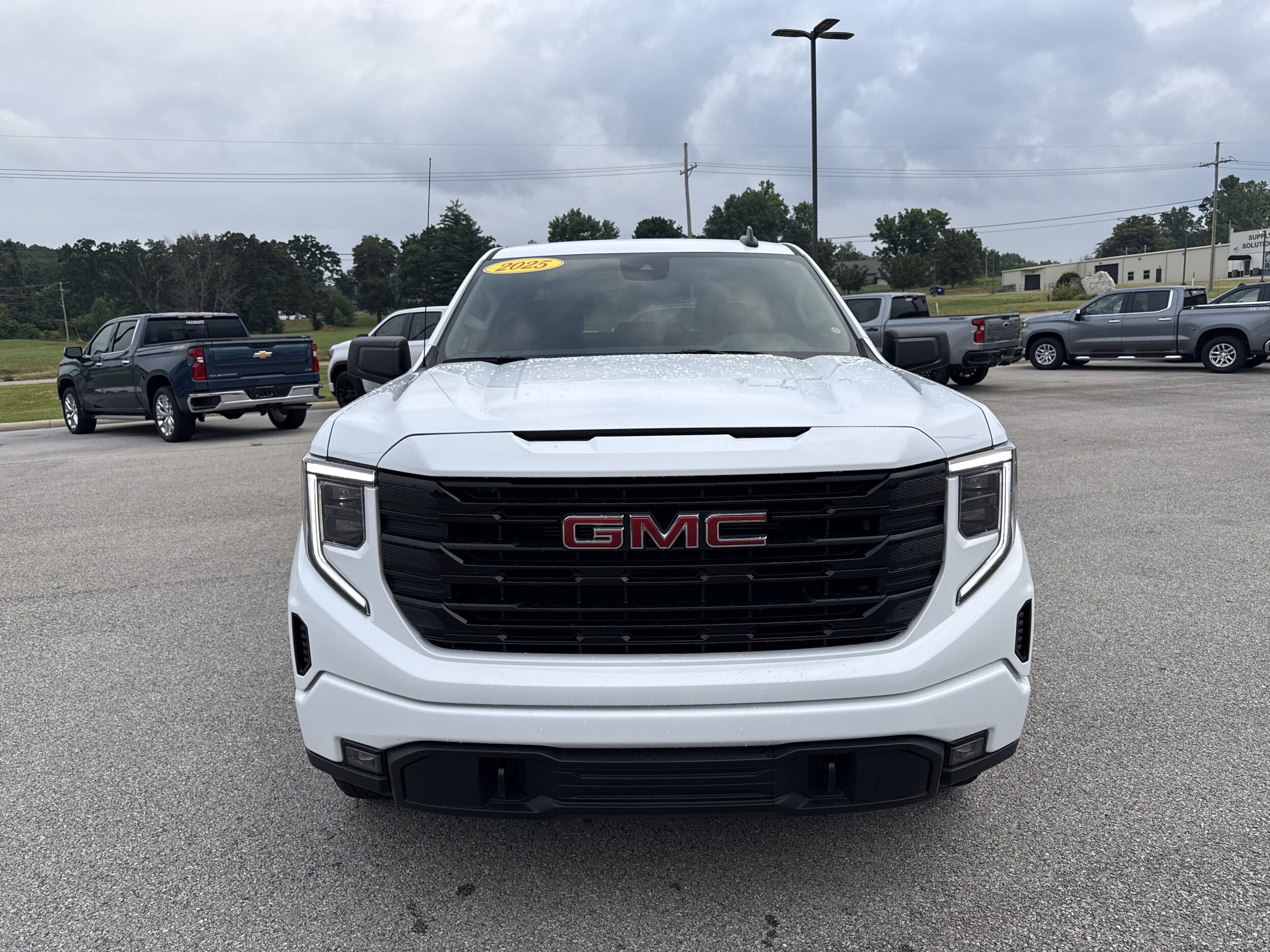 2025 Gmc Sierra 1500 Elevation photo 3