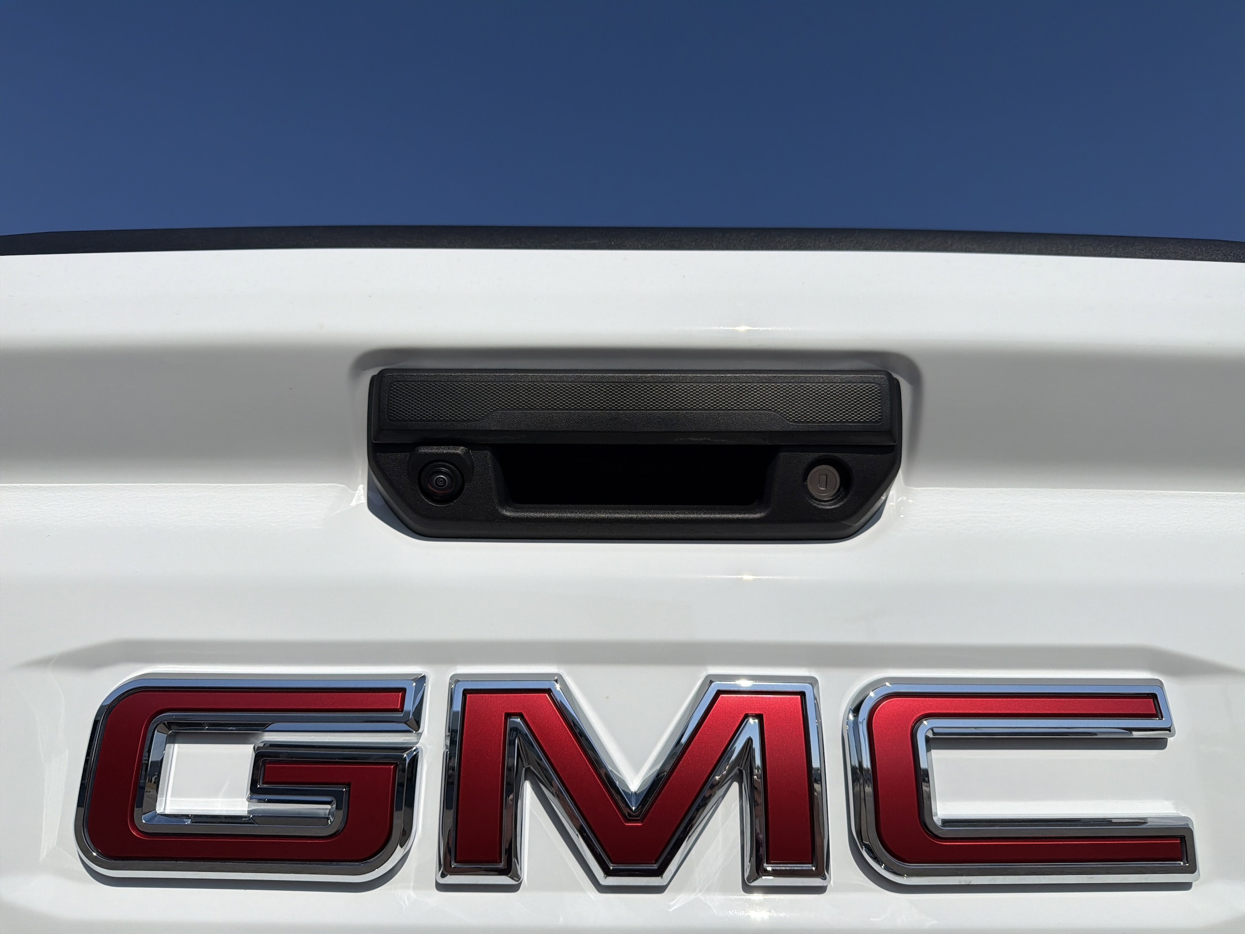 2026 GMC Canyon AT4 - Photo 9