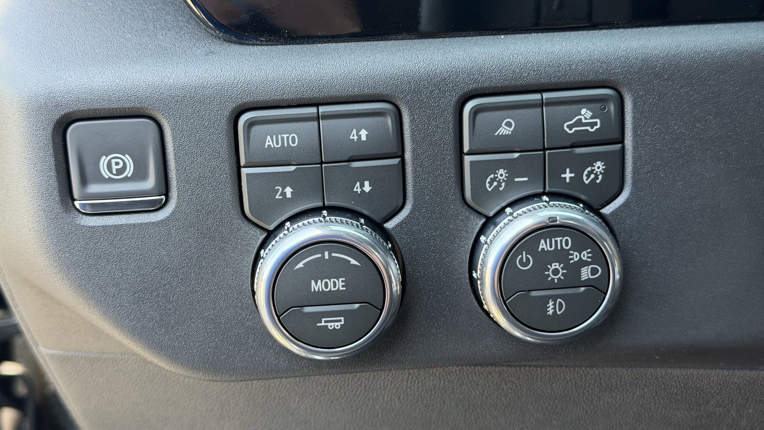 2026 GMC Sierra 1500 SLT - Photo 22