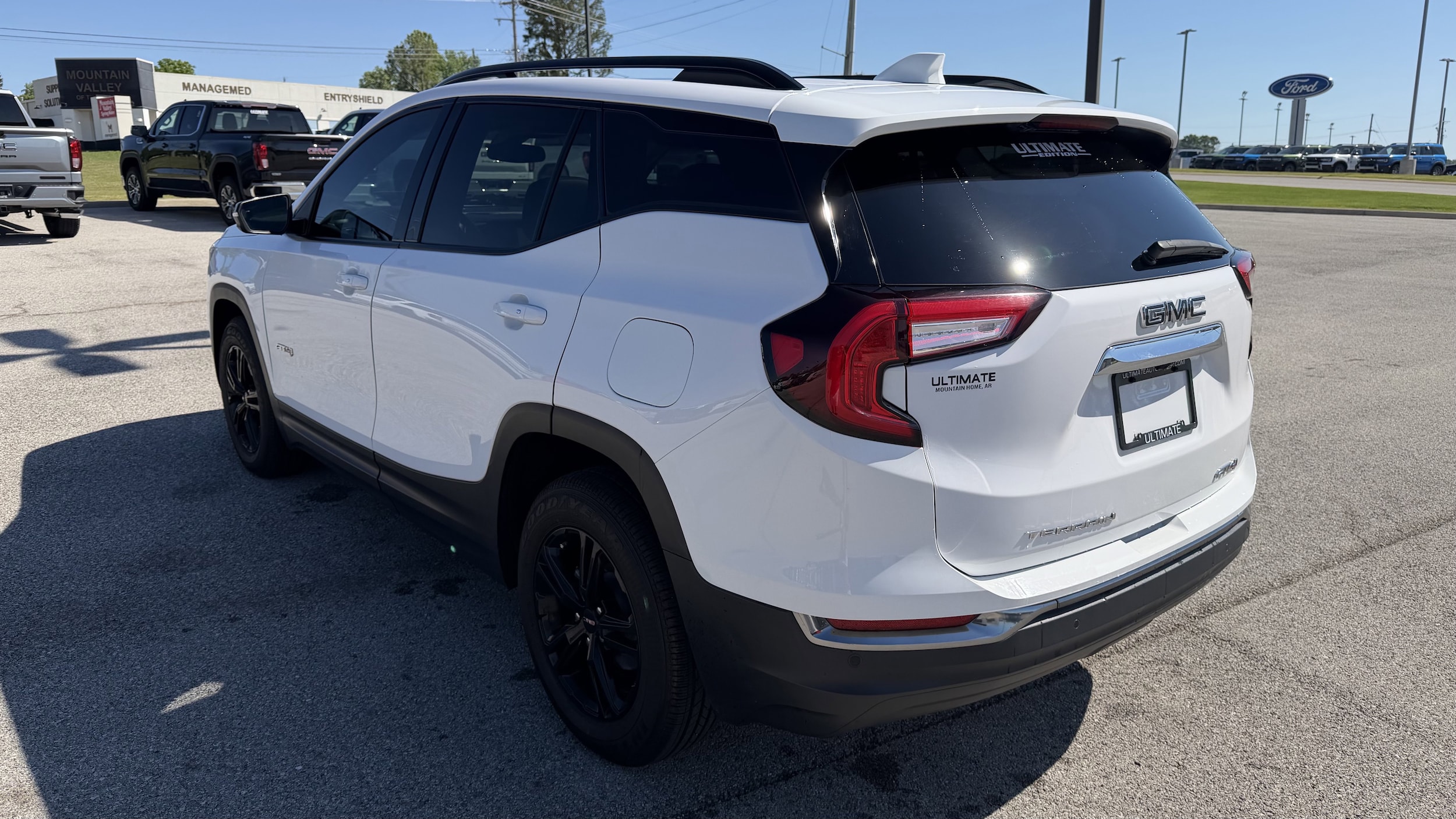 2022 GMC Terrain AT4 - Photo 7