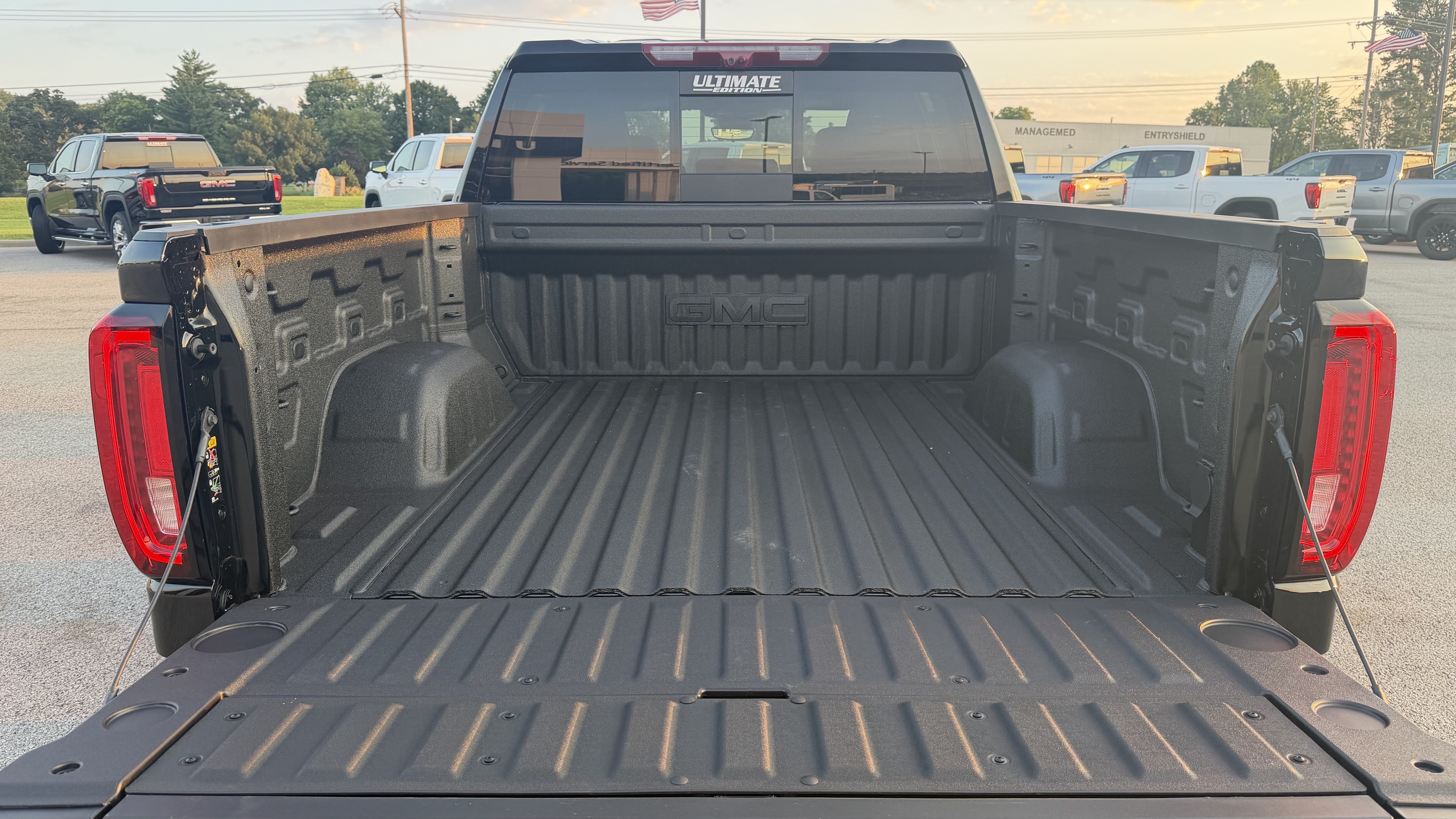 2026 GMC Sierra 1500 Denali - Photo 10