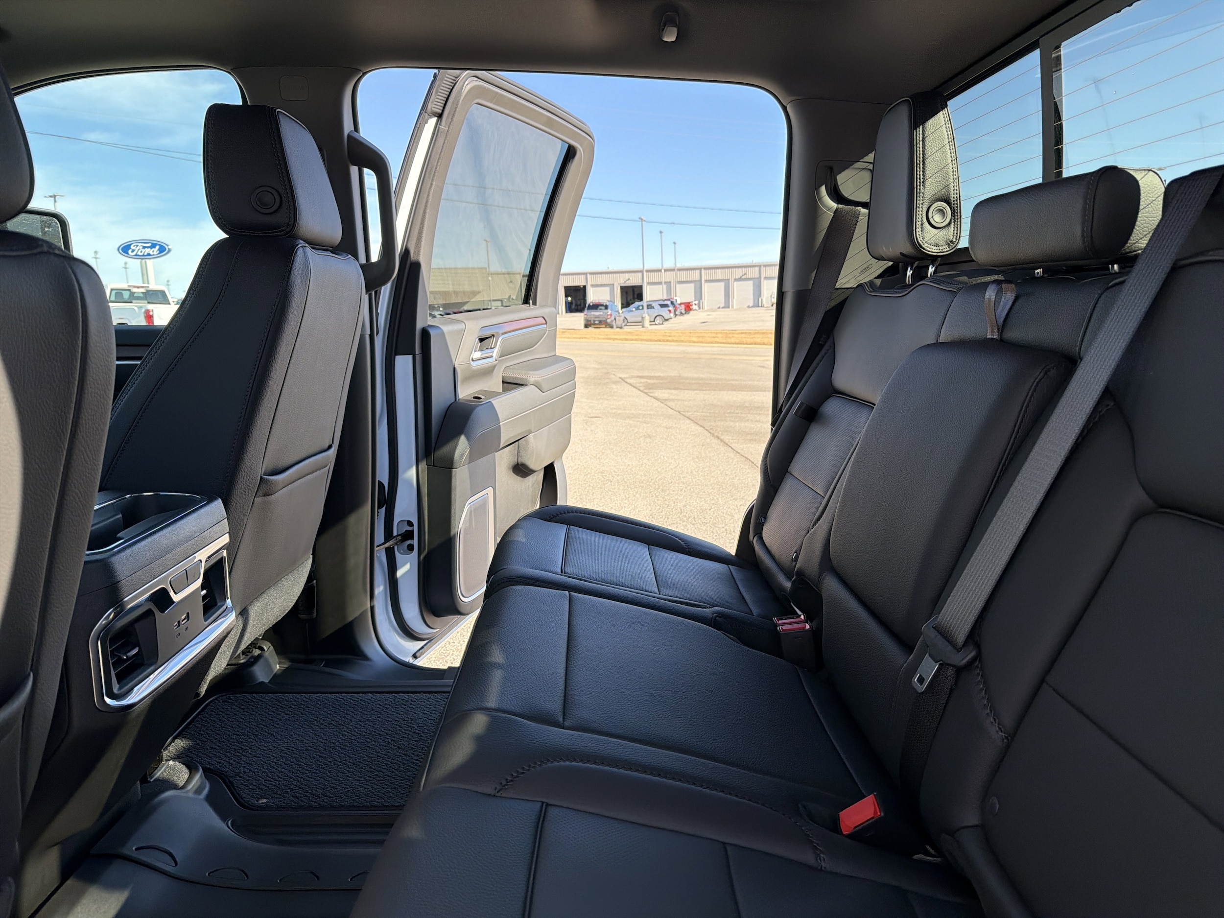 2026 GMC Sierra 2500HD Denali - Photo 43