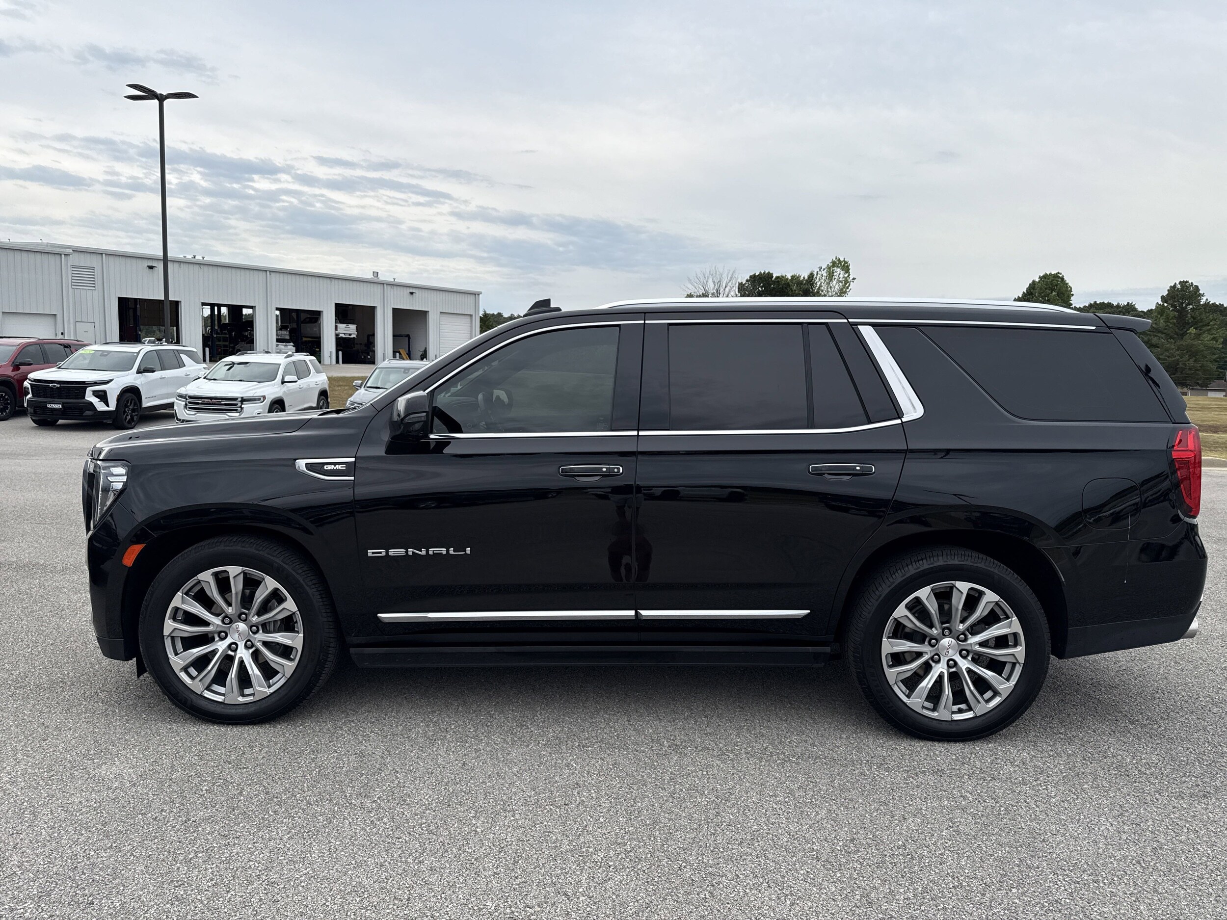 2022 Gmc Yukon Denali photo 4