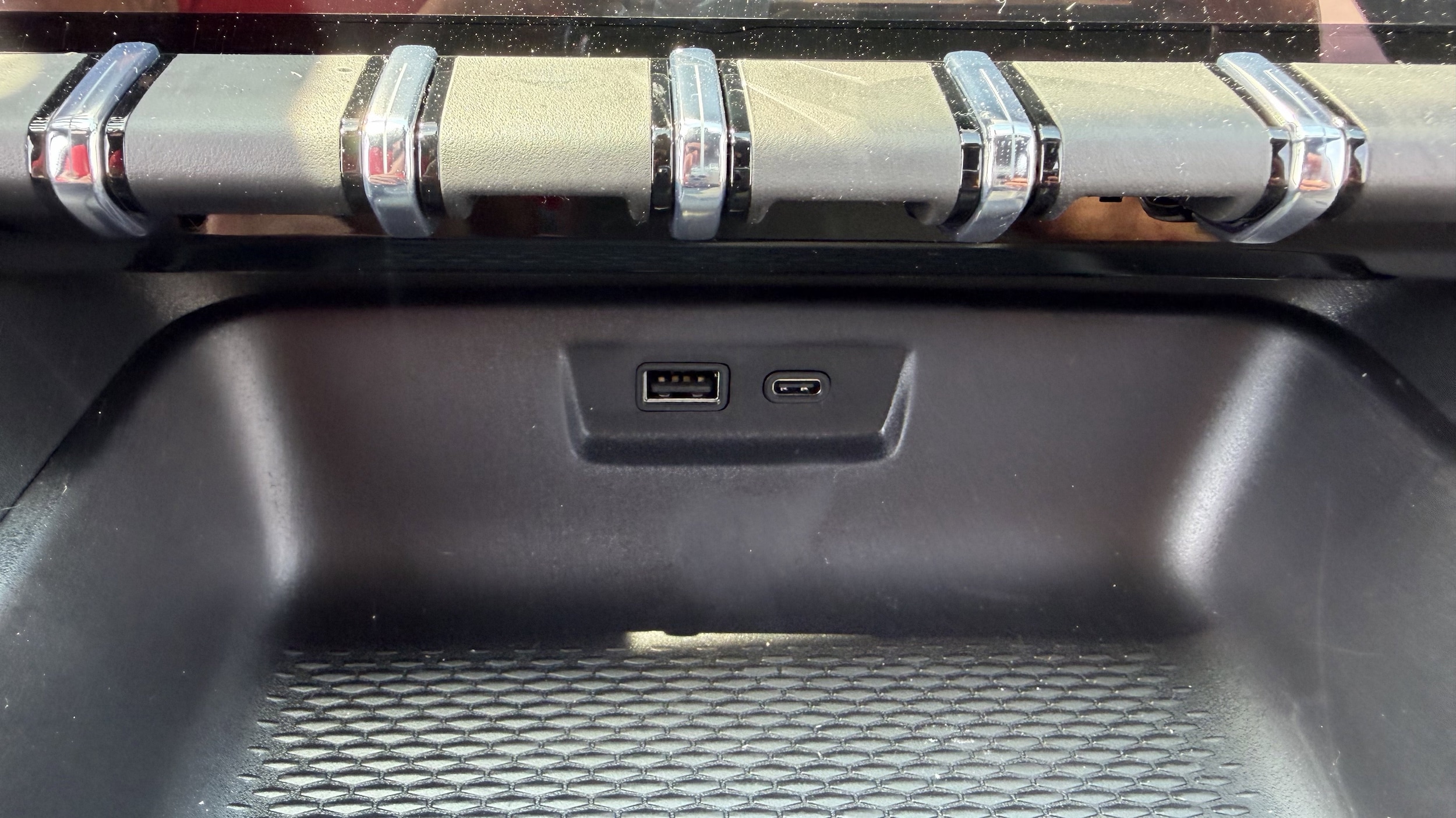 2026 GMC Terrain AT4 - Photo 25