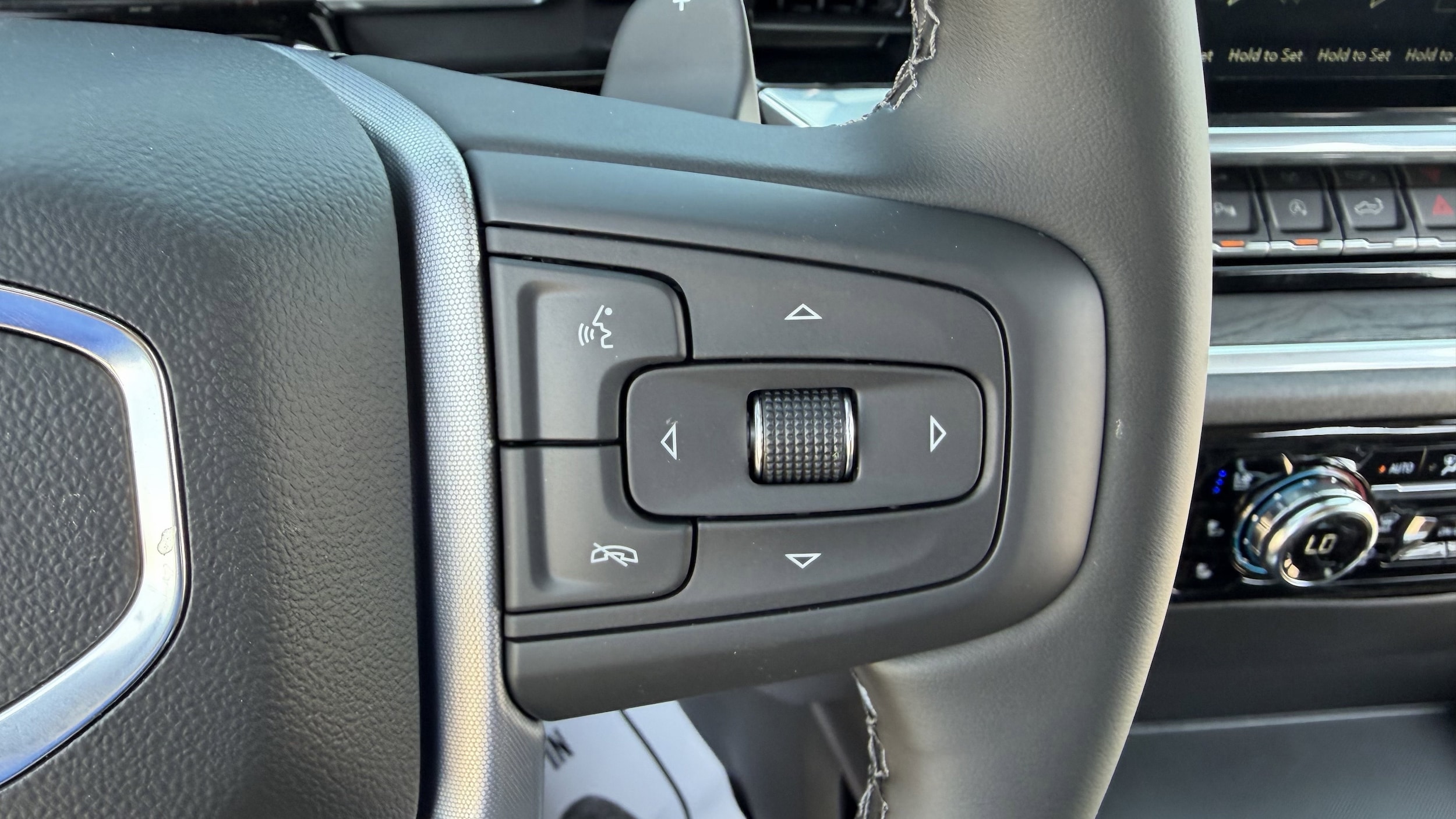 2026 GMC Sierra 1500 SLT - Photo 25