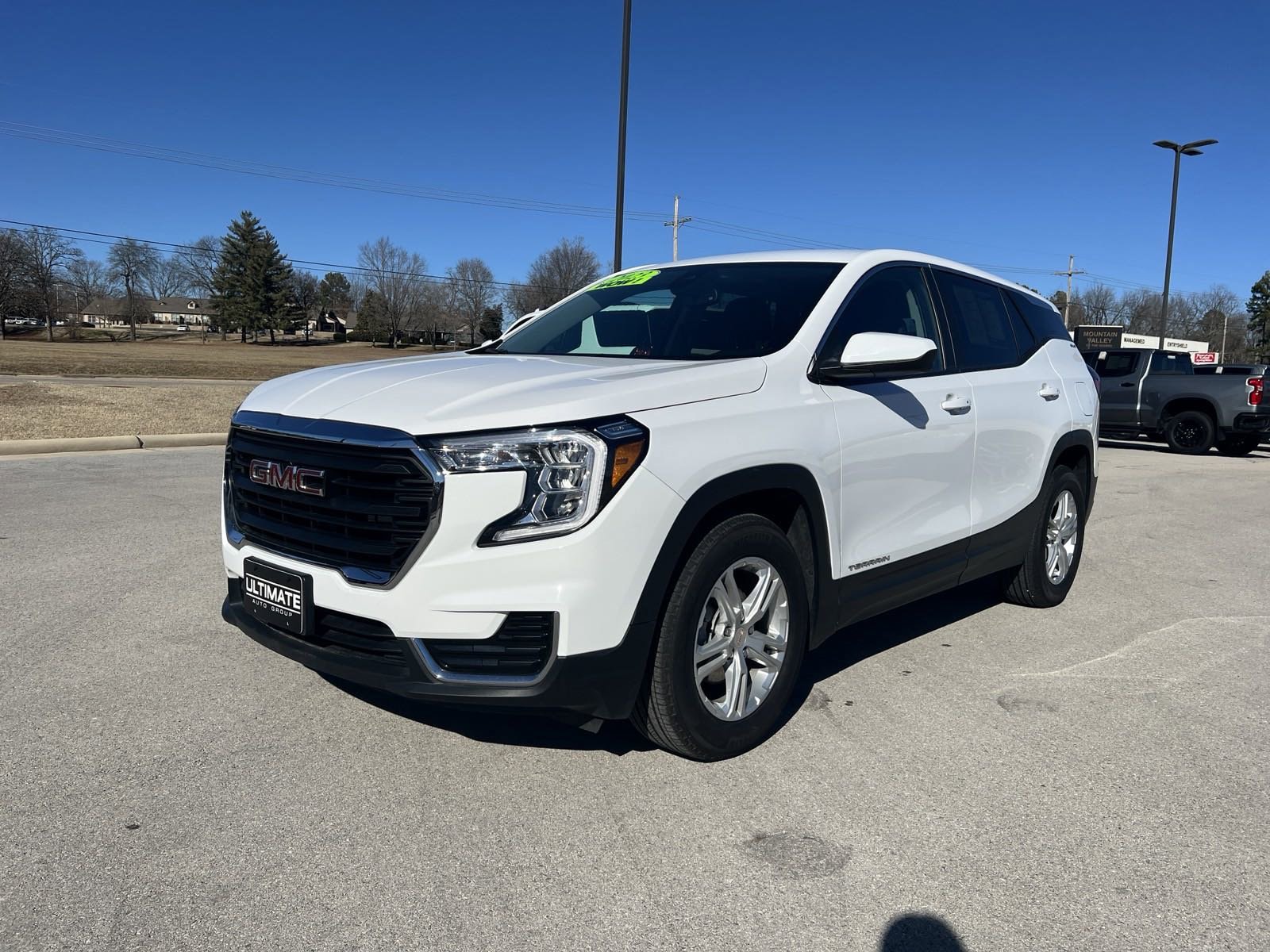 Used 2023 GMC Terrain SLE with VIN 3GKALMEGXPL105297 for sale in Mountain Home, AR